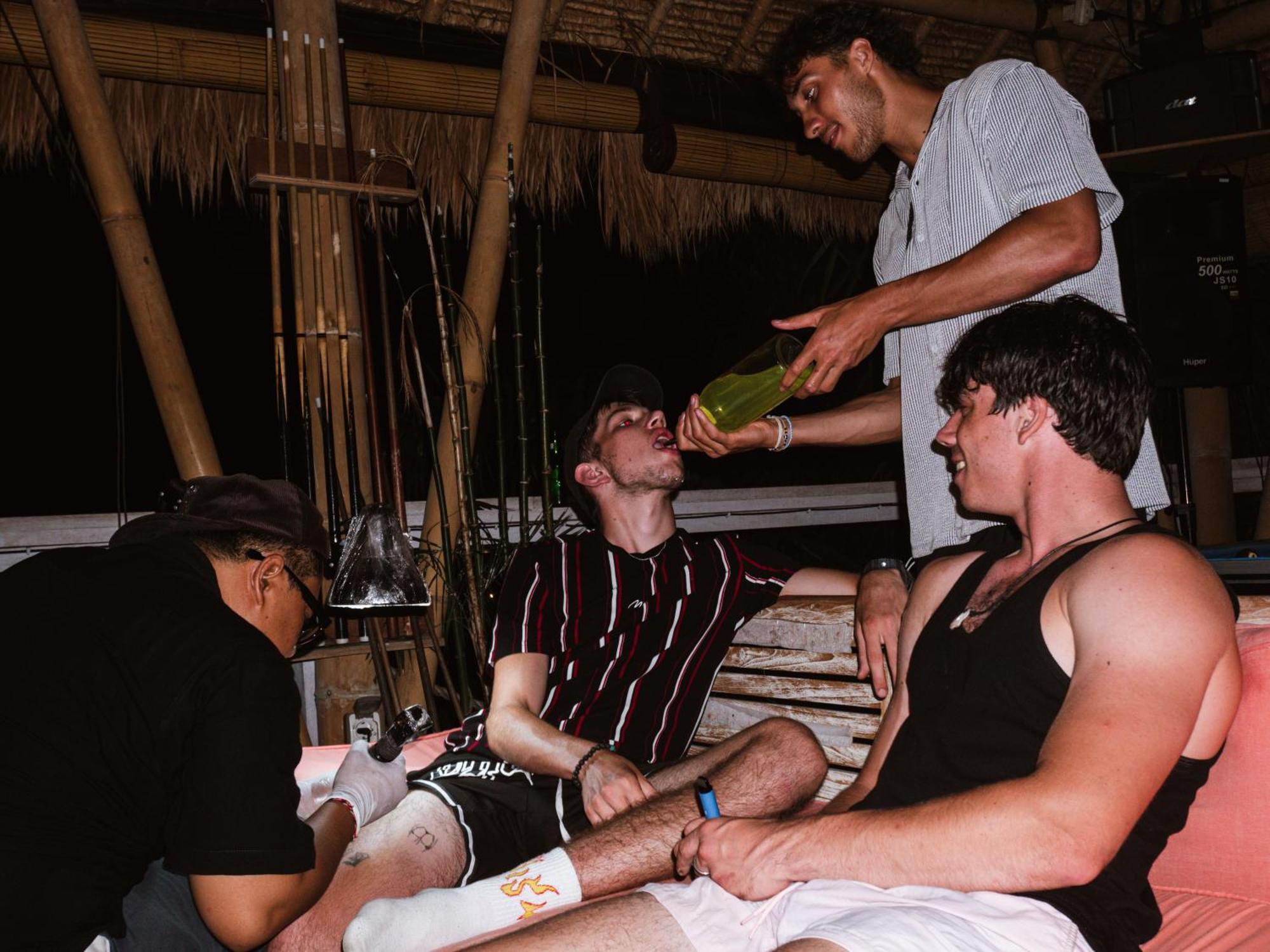 Clandestino Hostel