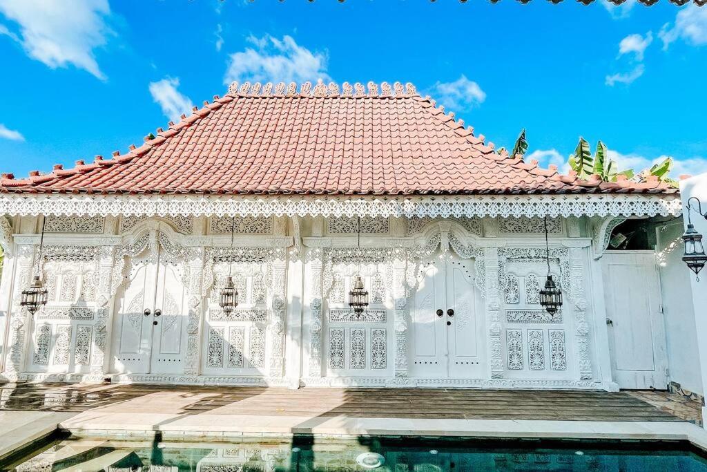 Mytongos Private Villa *