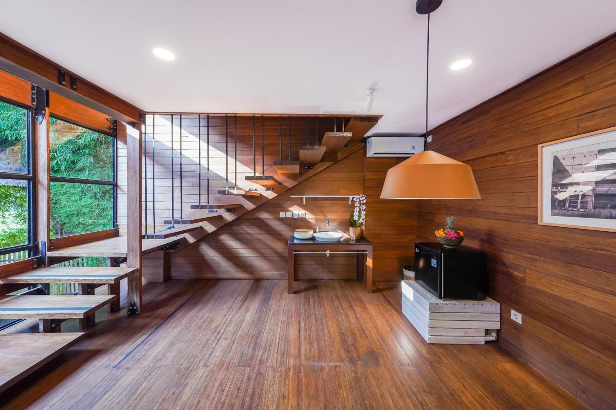 Atra Bambulogy By Bambulogy Lodge Kerobokan (Bali)