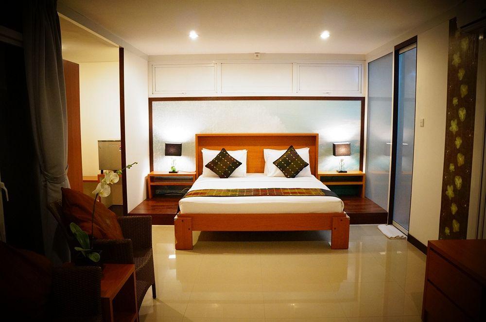 Aqua Octaviana Bali Canggu (Bali)