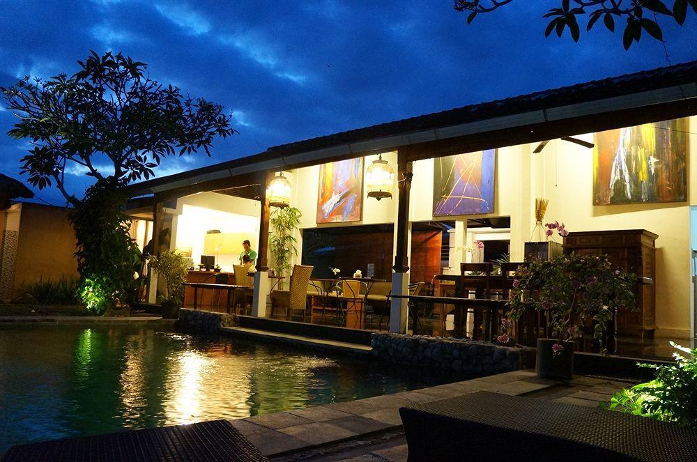 Holiday park Aqua Octaviana Bali 4*