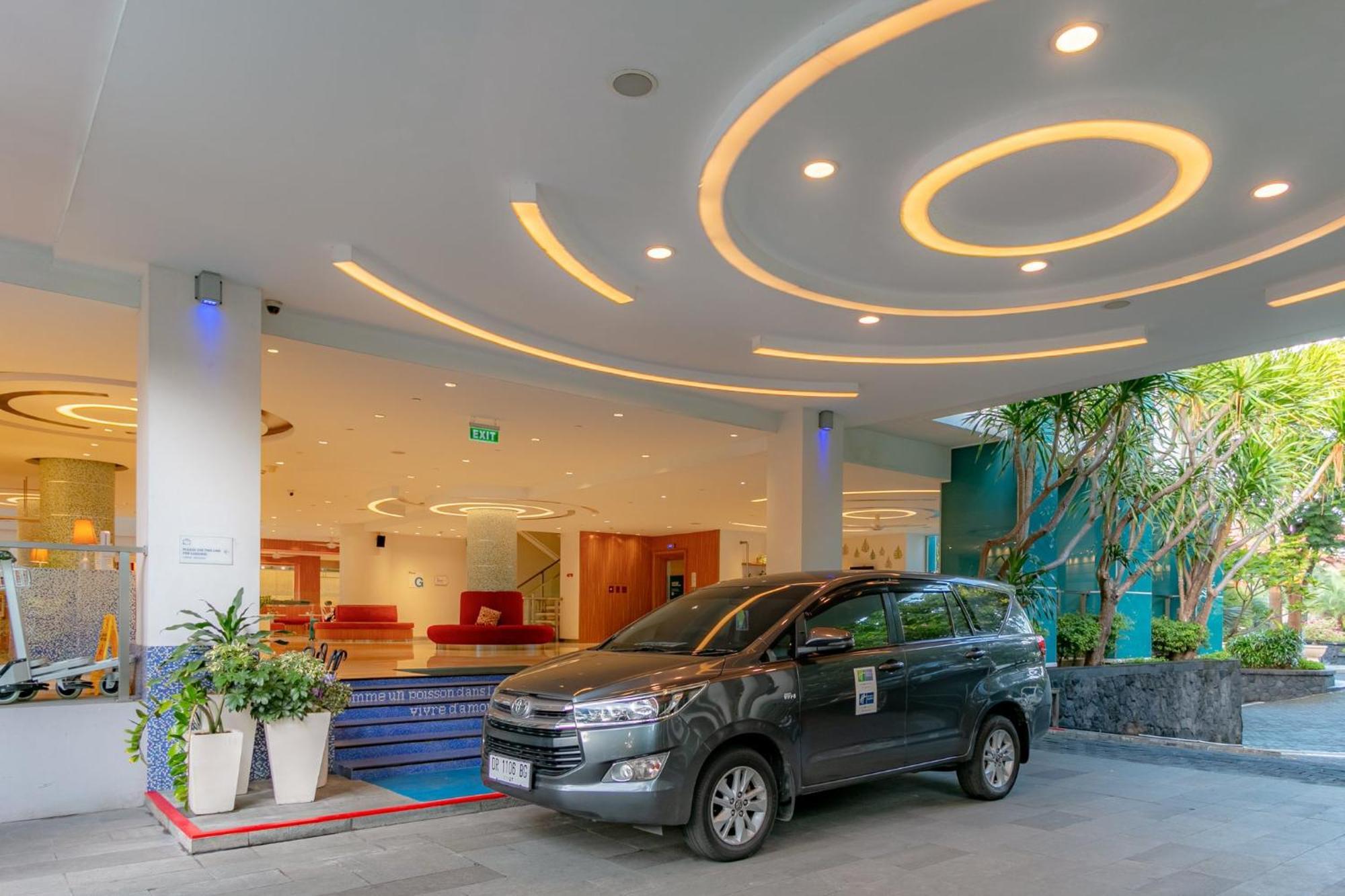 Express Baruna By Ihg 4*