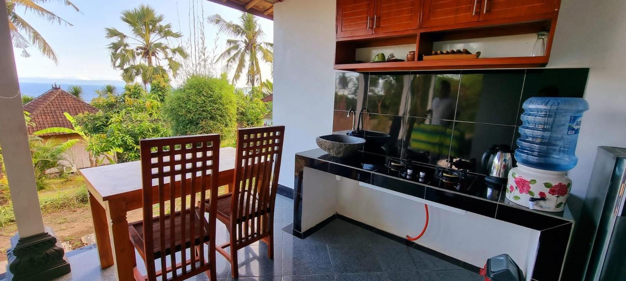 Guest house Frangipani & Restaurant 2*