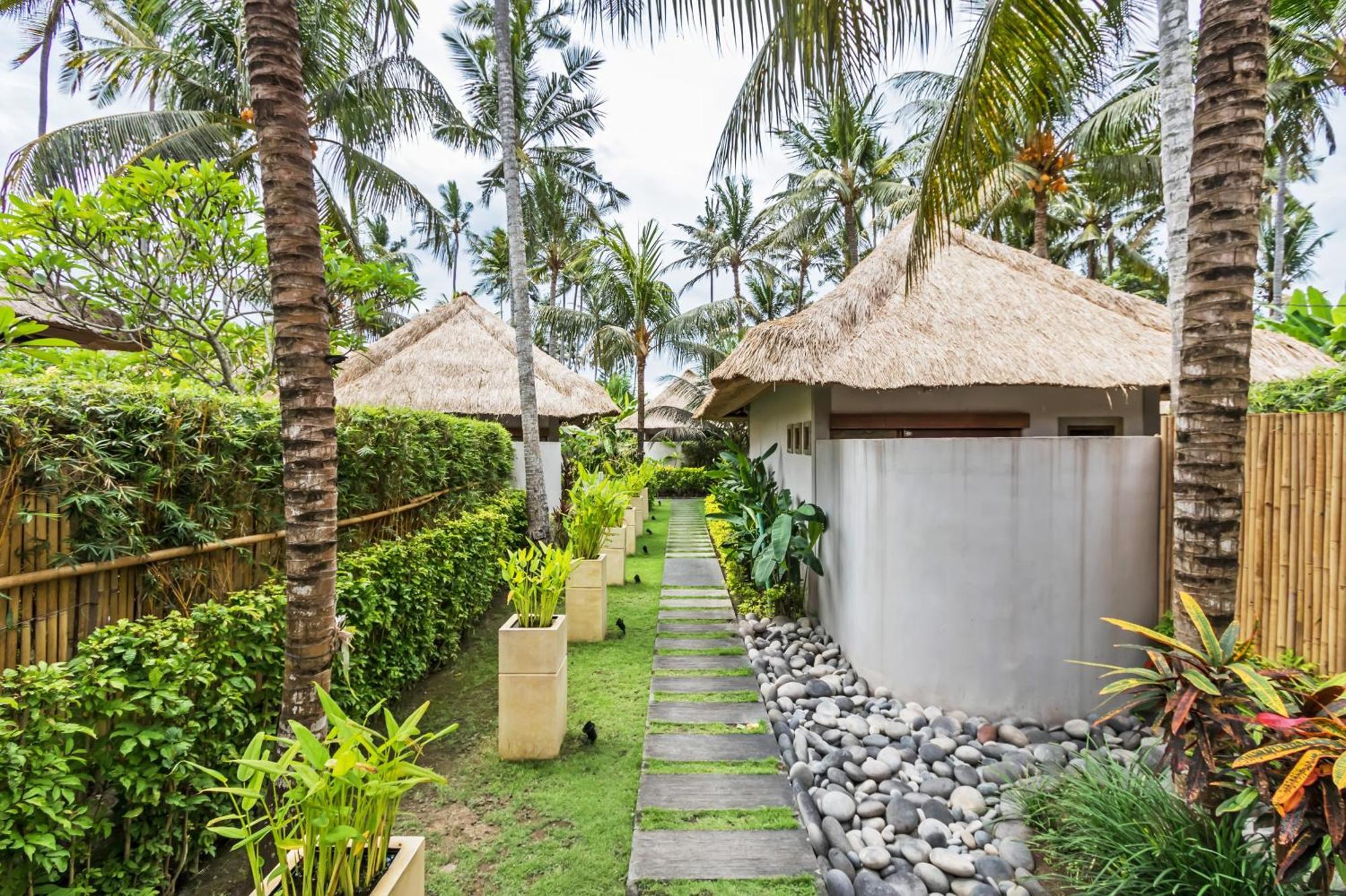 Villa Sasoon, 100 Mt To Candi Dasa (Bali)