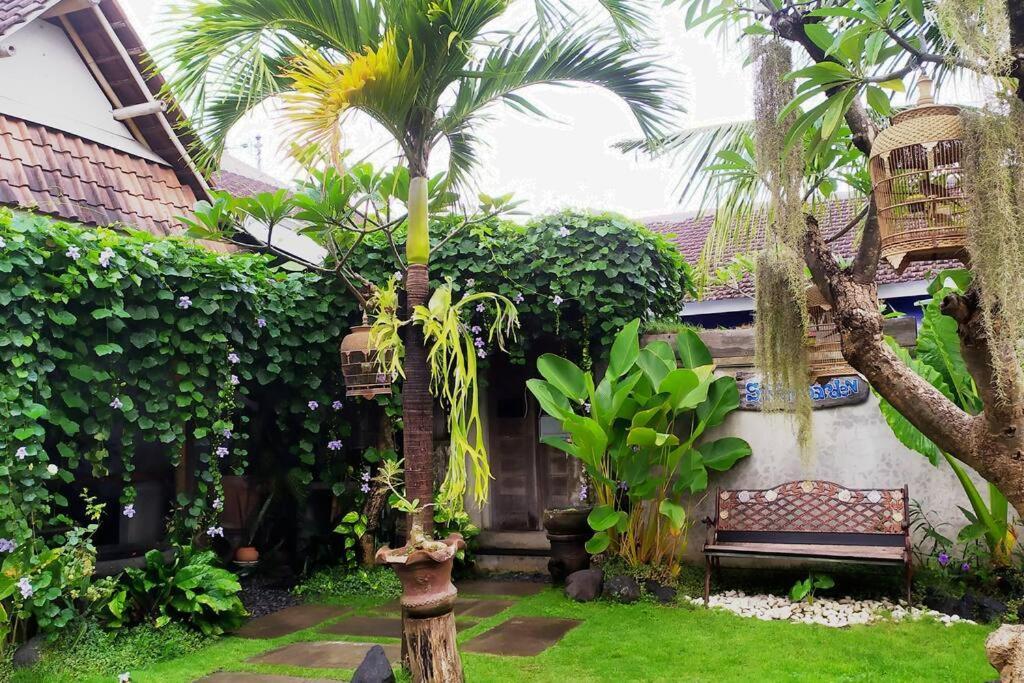 Homestay Surfer Garden