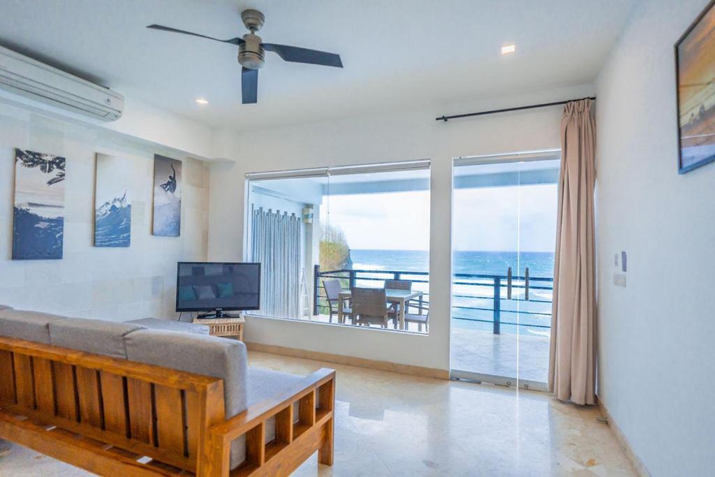 Cliff - 2 Br * Uluwatu (Bali)