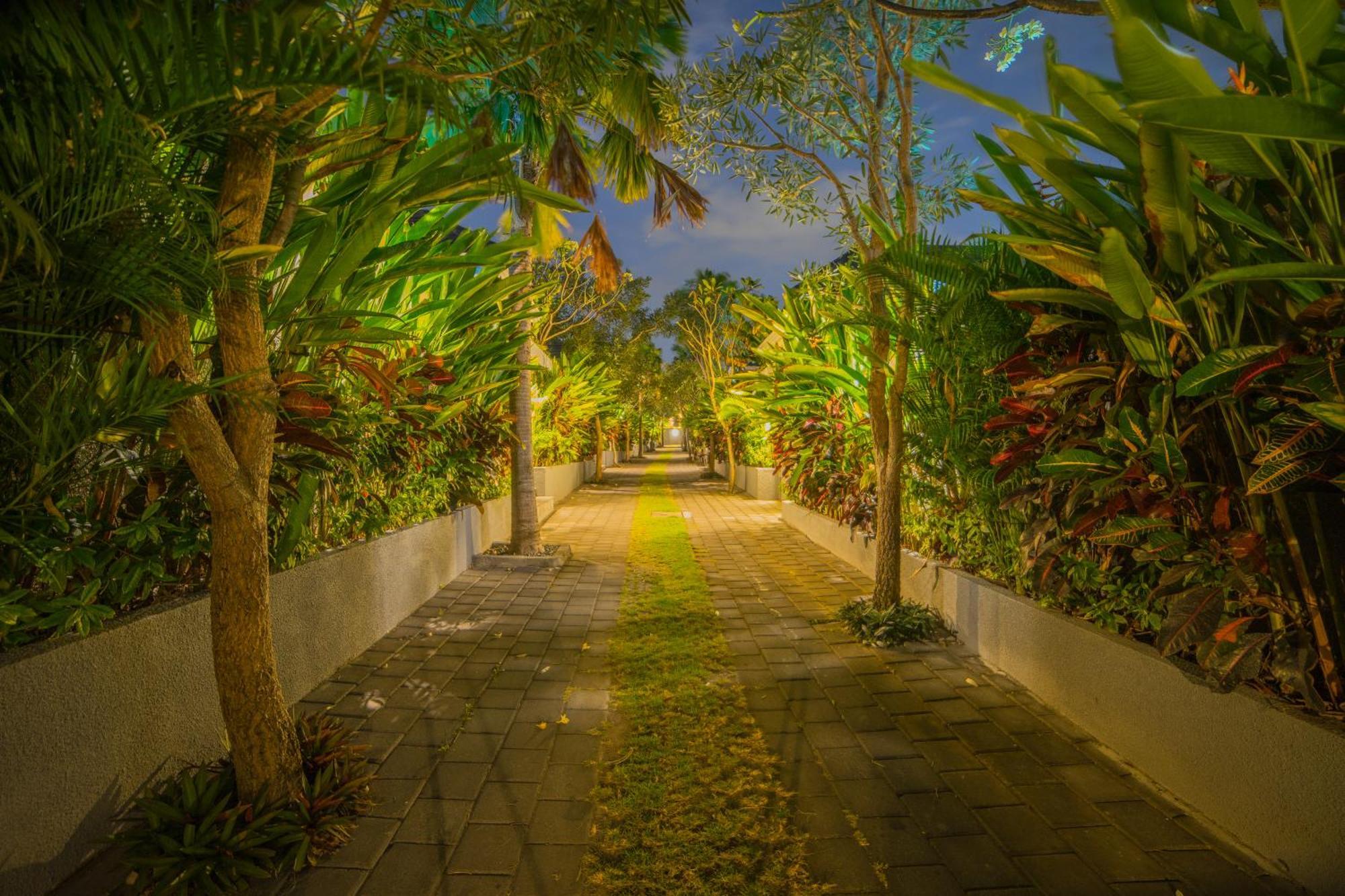 Grand Kesambi And 4* Dalung (Bali)