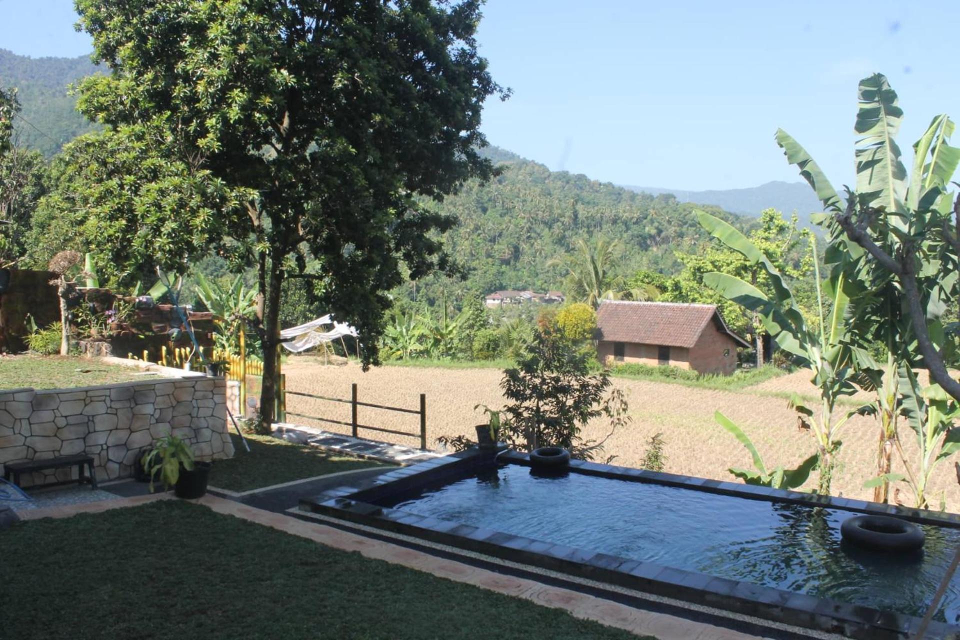 Mandhasativa Singaraja (Bali)