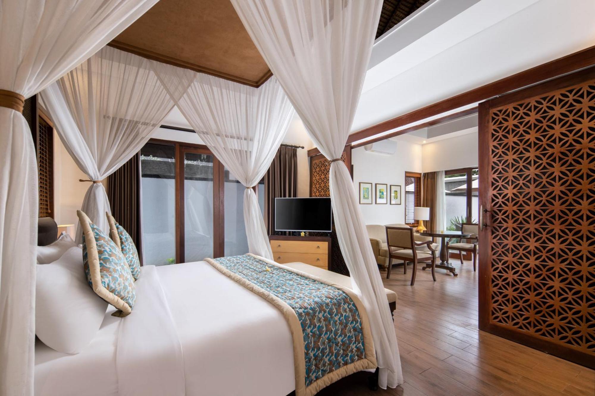 Lembongan Club &