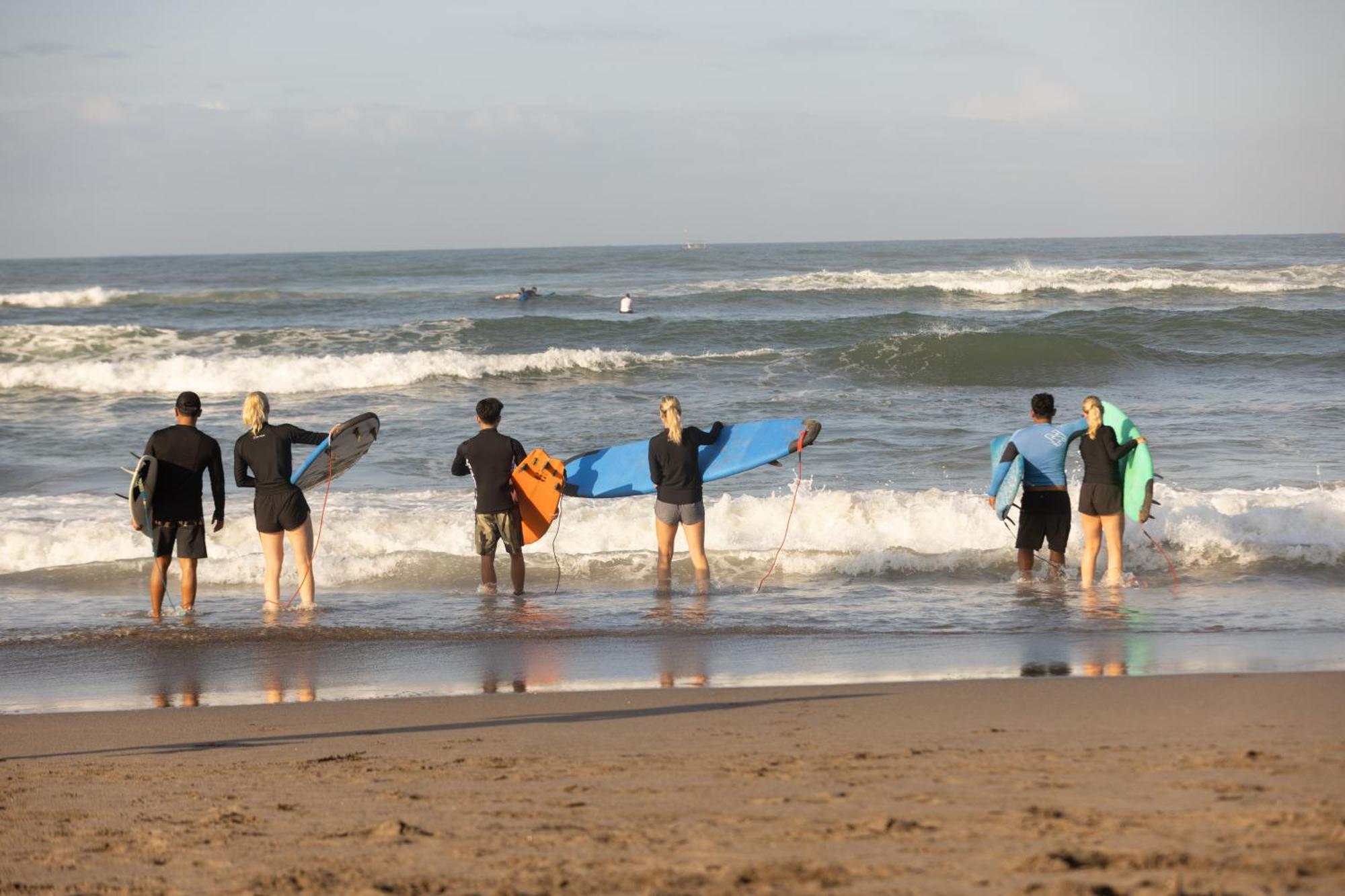 Zentiga Surf Hostel *