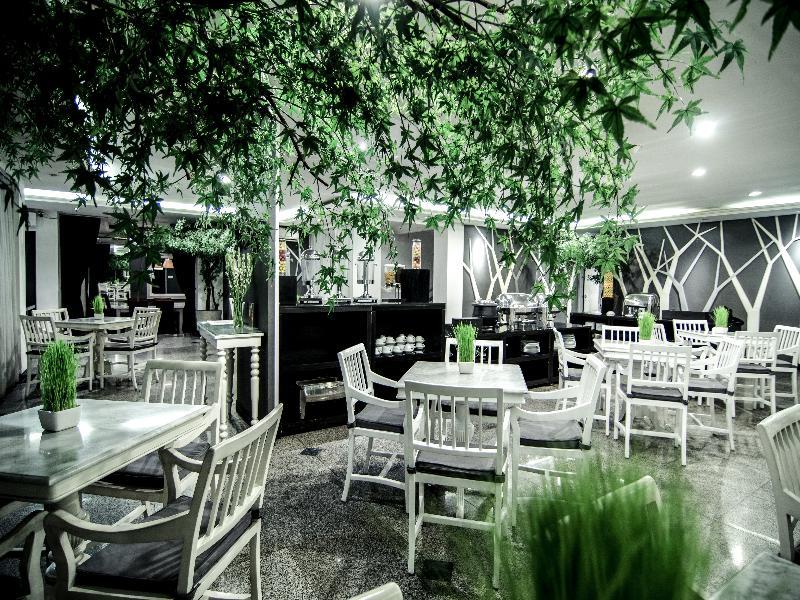 Boutique And 3*