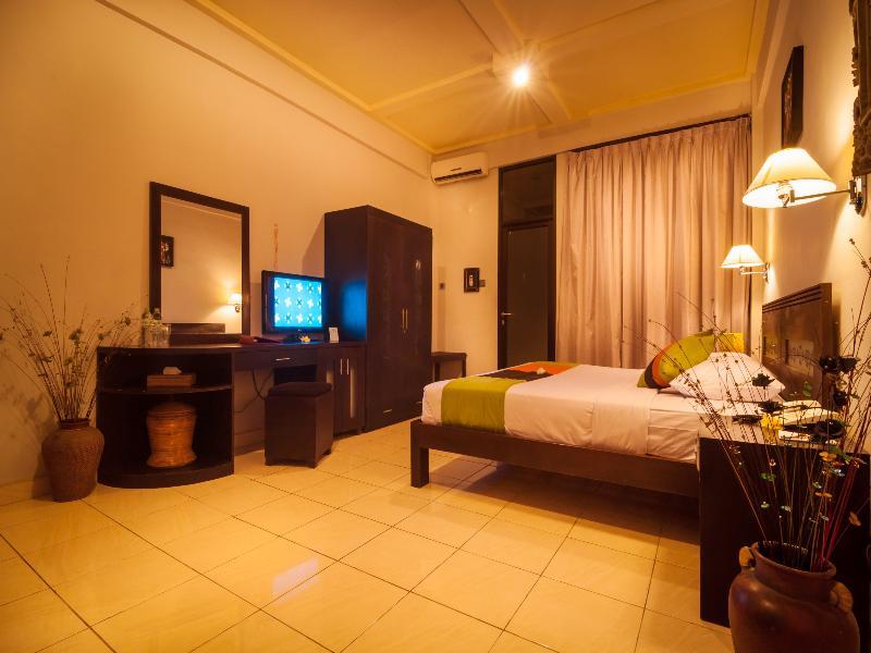 Hotel Melasti Kuta &