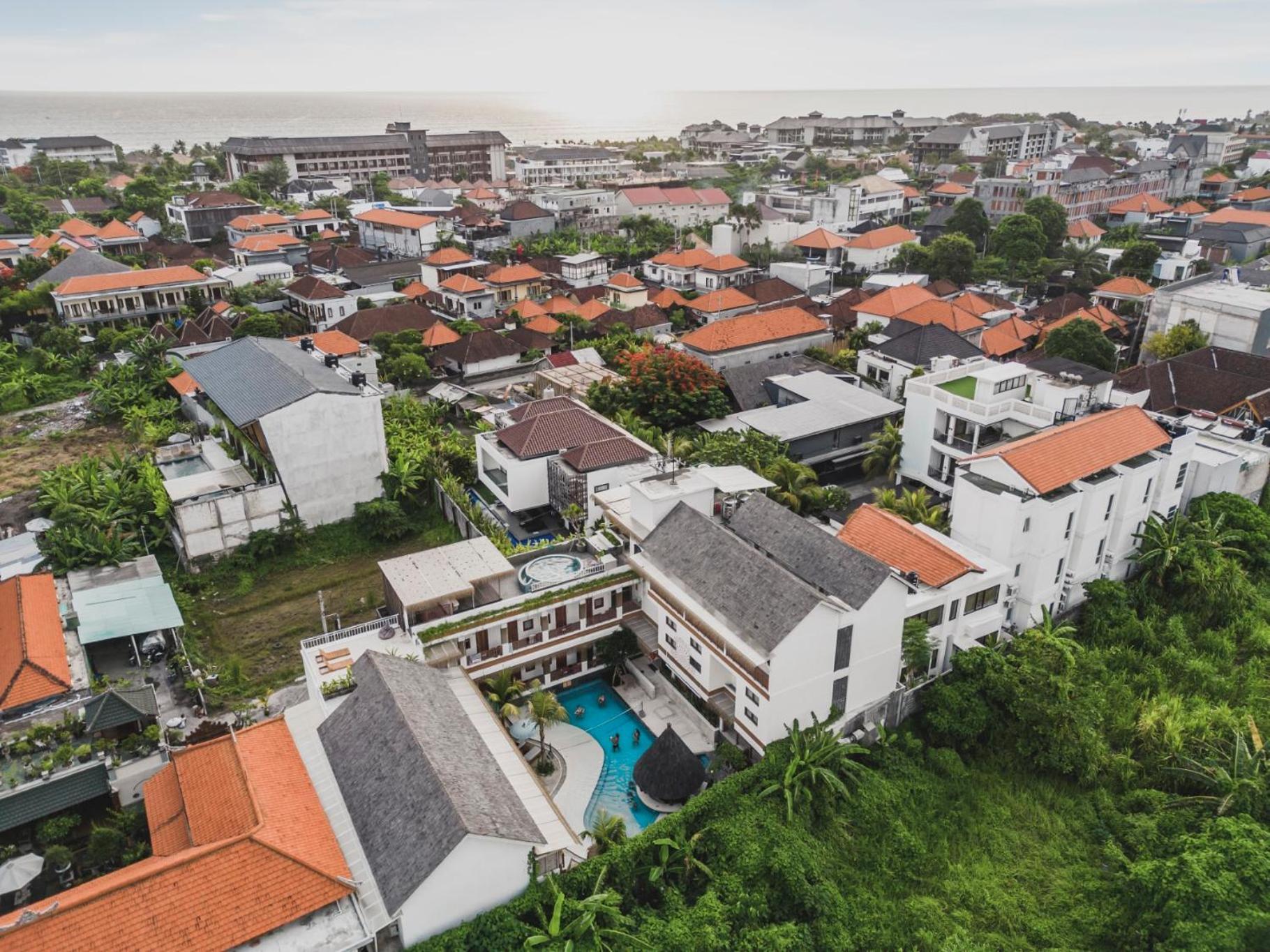 Hostel Roomates Surf Camp By Ini Vie Hospitality *