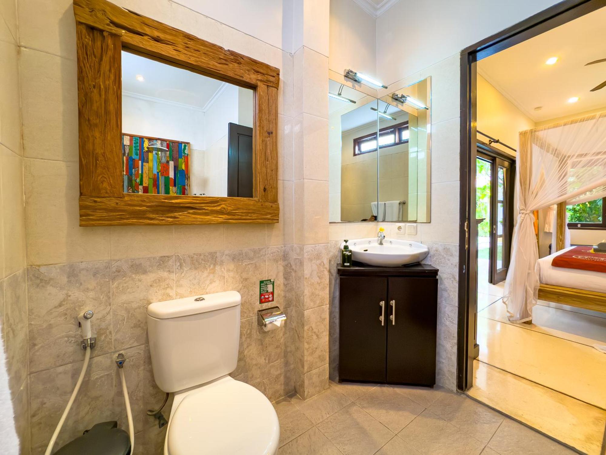 Bugis Kayu Aya Villa Seminyak (Bali)
