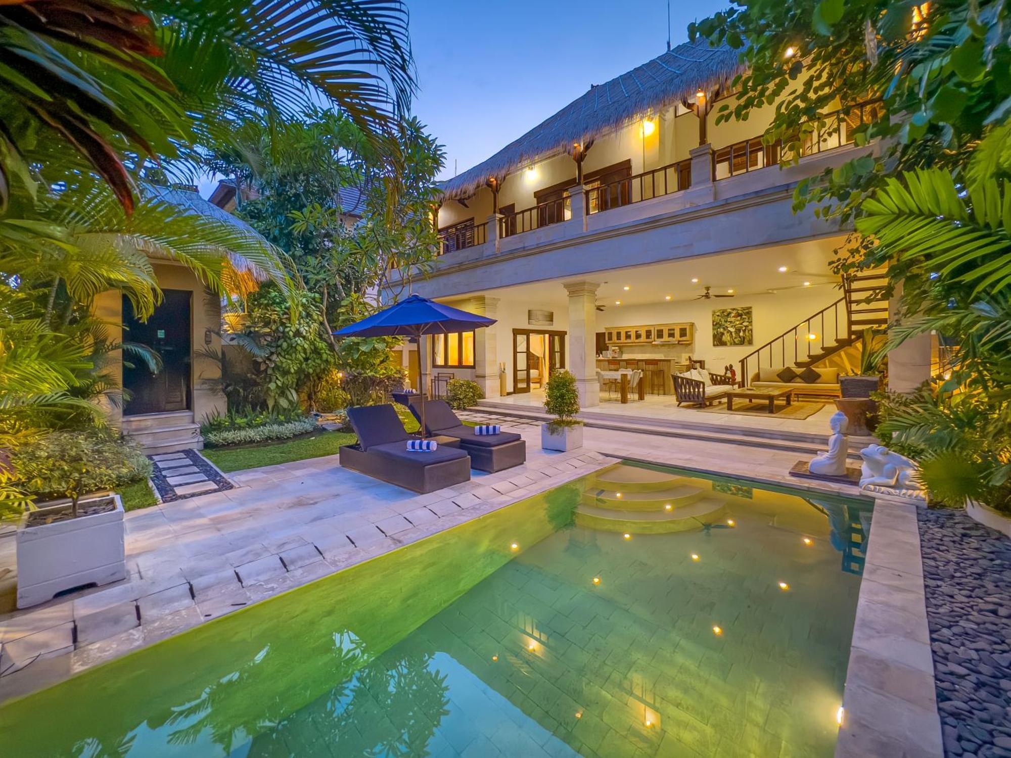 Villa Bugis Kayu Aya Seminyak (Bali)