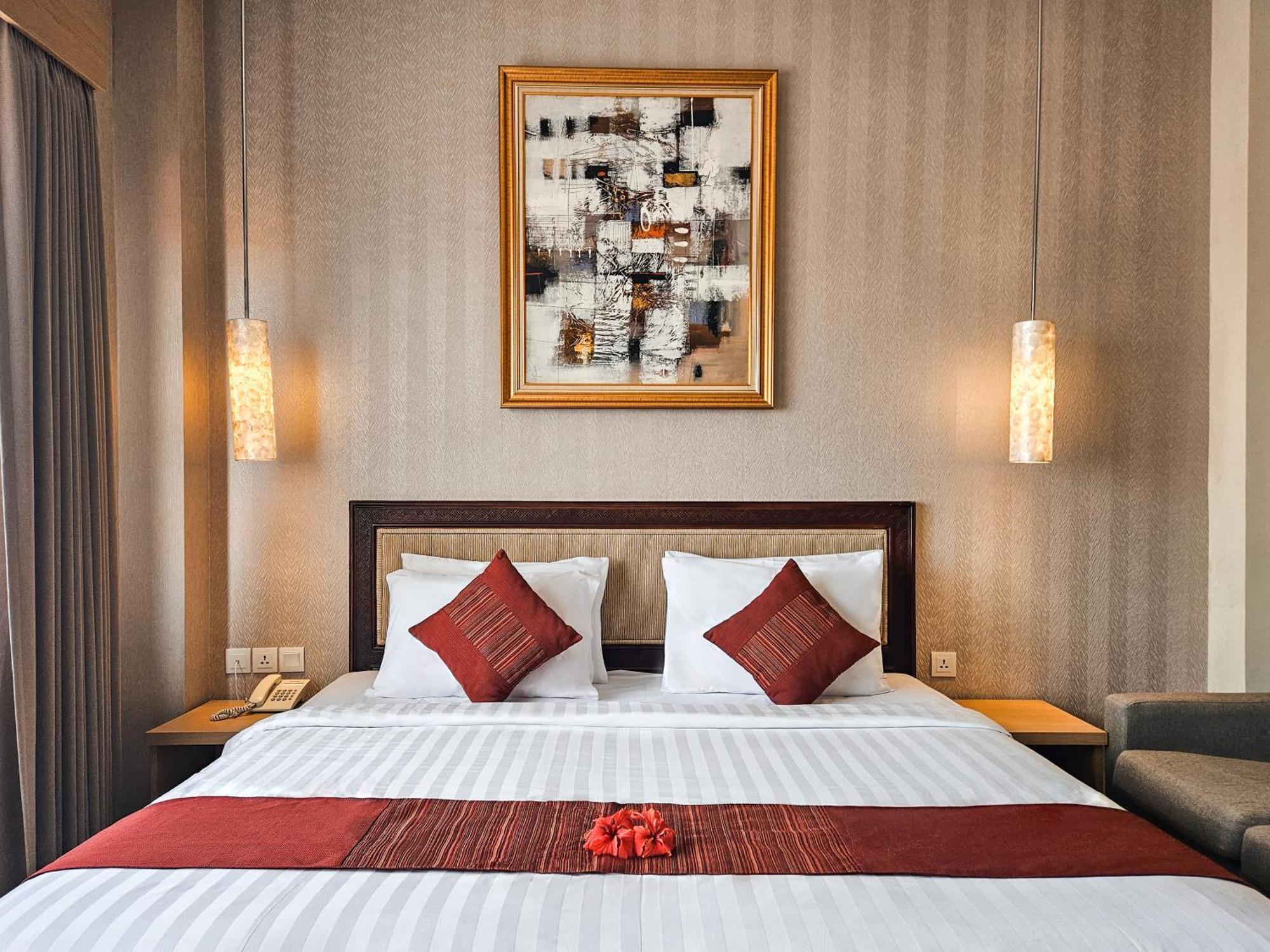 Hotel Svarna 3*