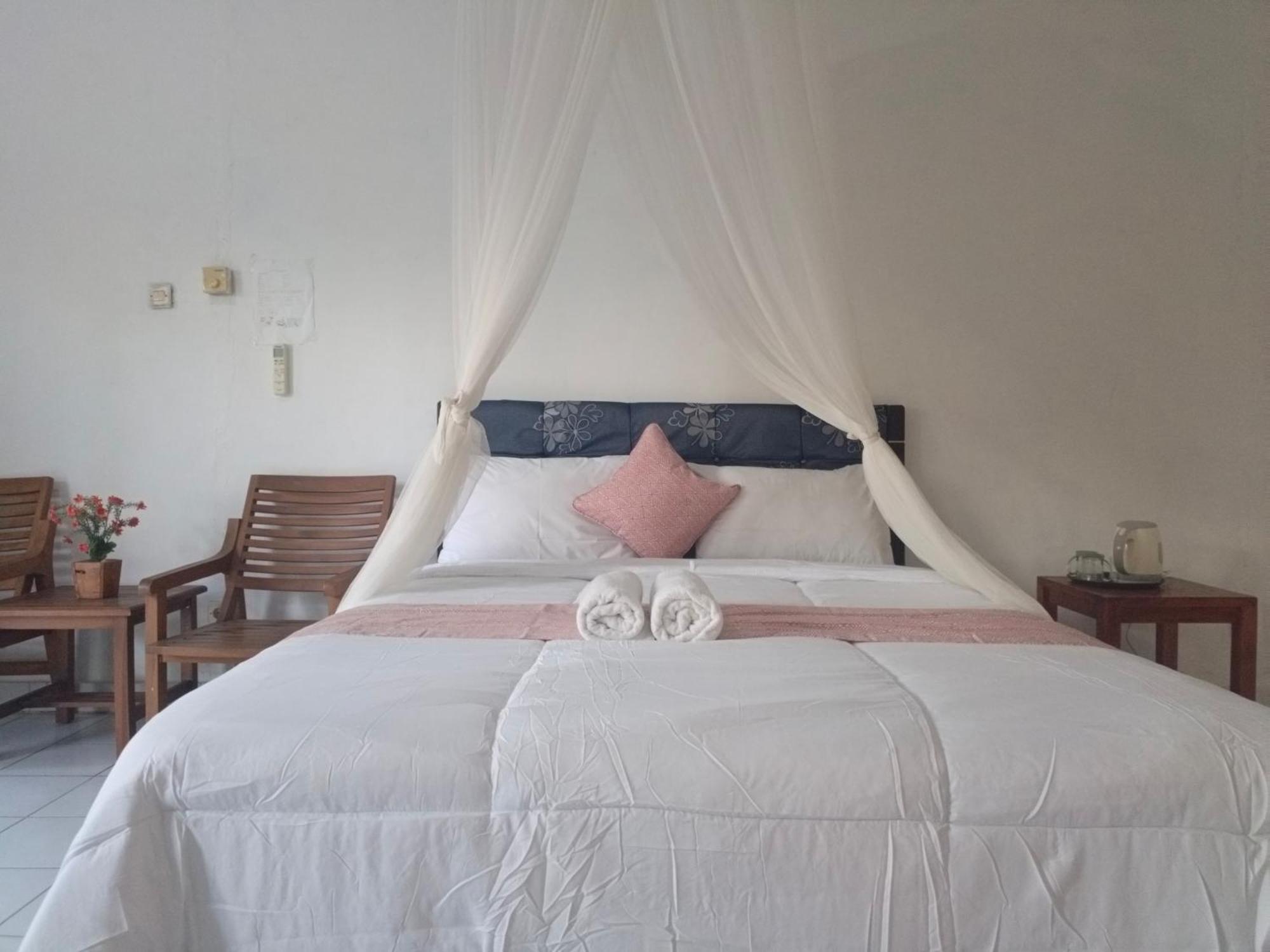 Kusuma Abiakta Sea Side Guest house
