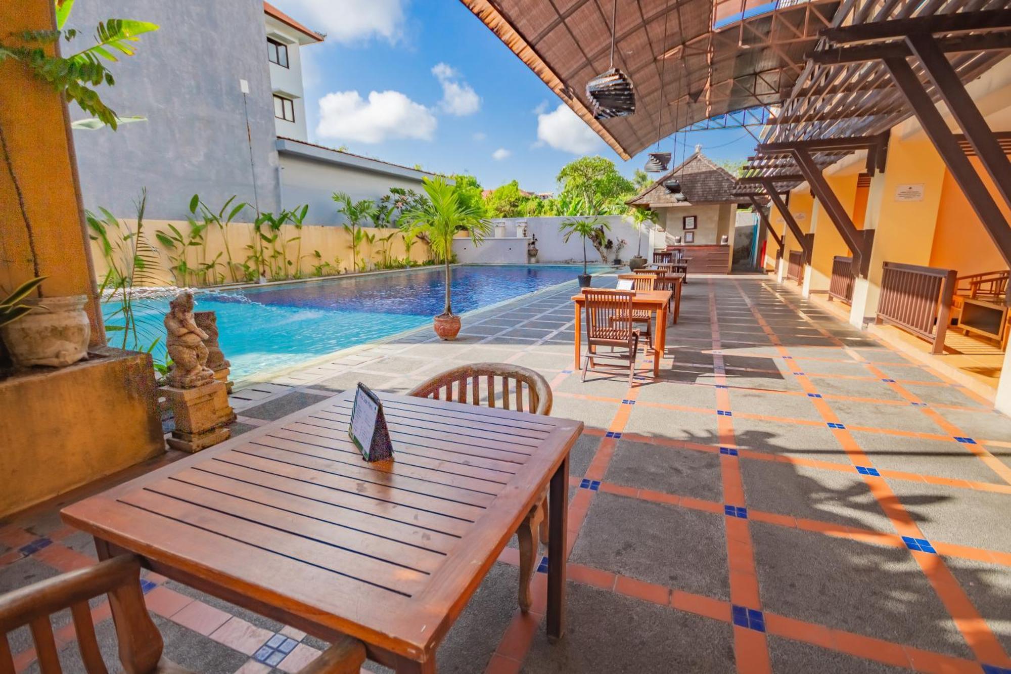 Grand Santhi Denpasar (Bali)