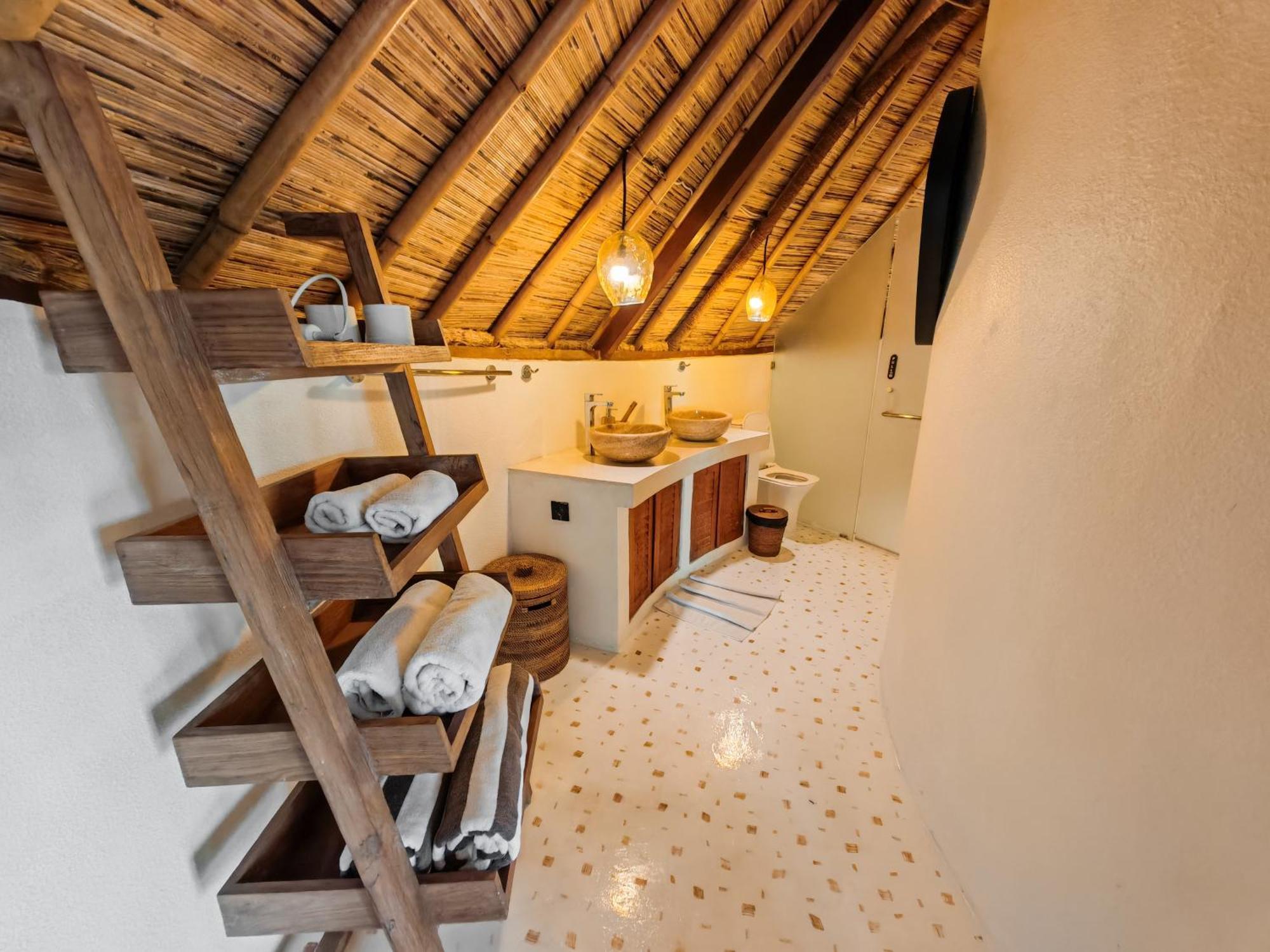 Hillstone Luxury Village Ungasan (Bali)