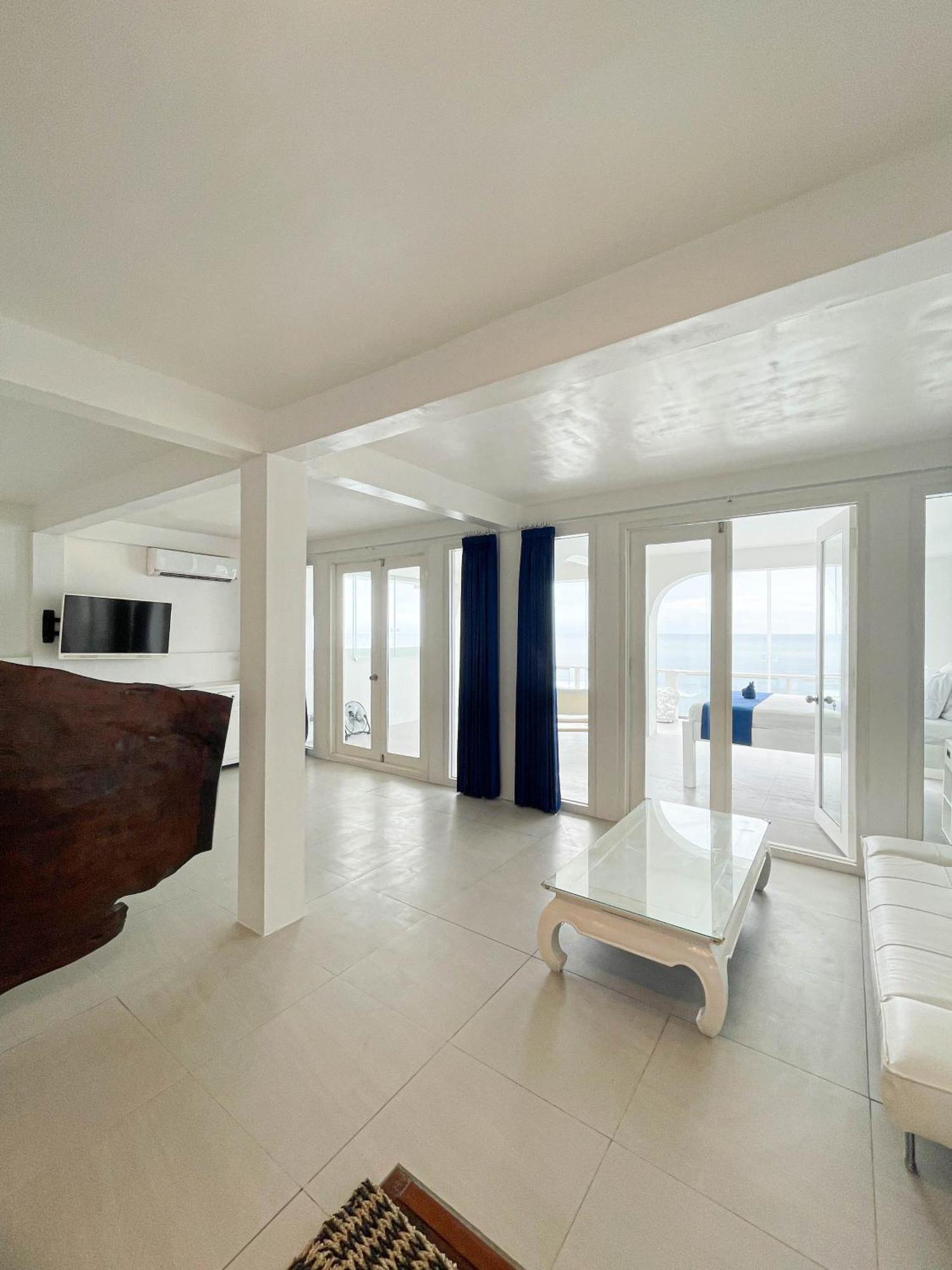 Bale Bingin Beachfront Guest house Uluwatu (Bali)