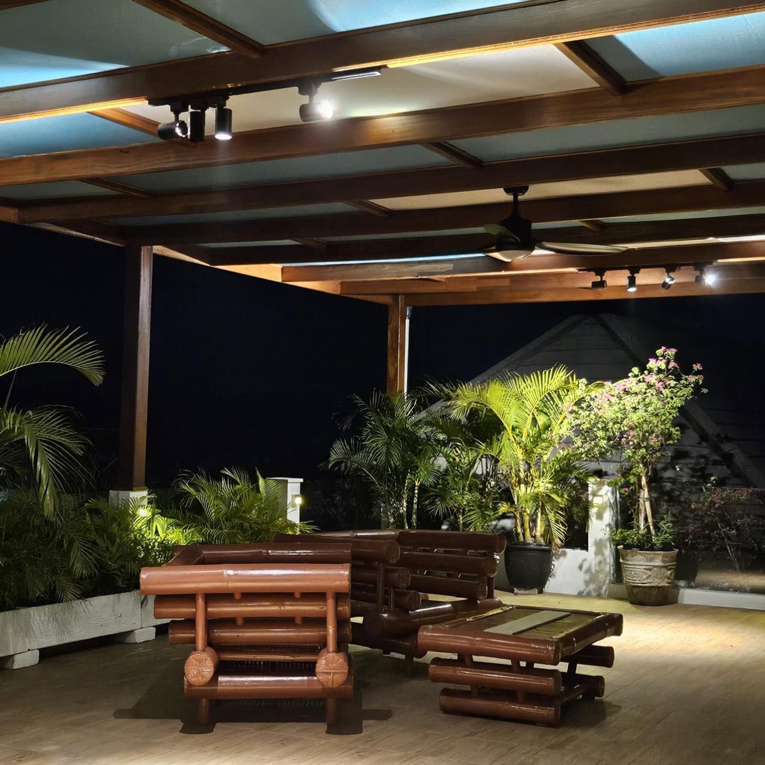 Casablanca Surf 5* Keramas