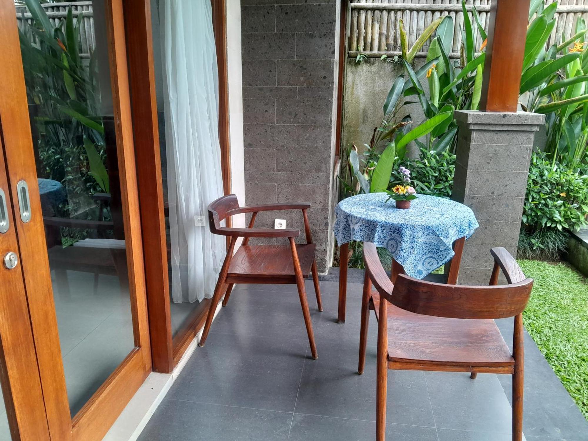 Poka Hidden Paradise & By Eps Hotel