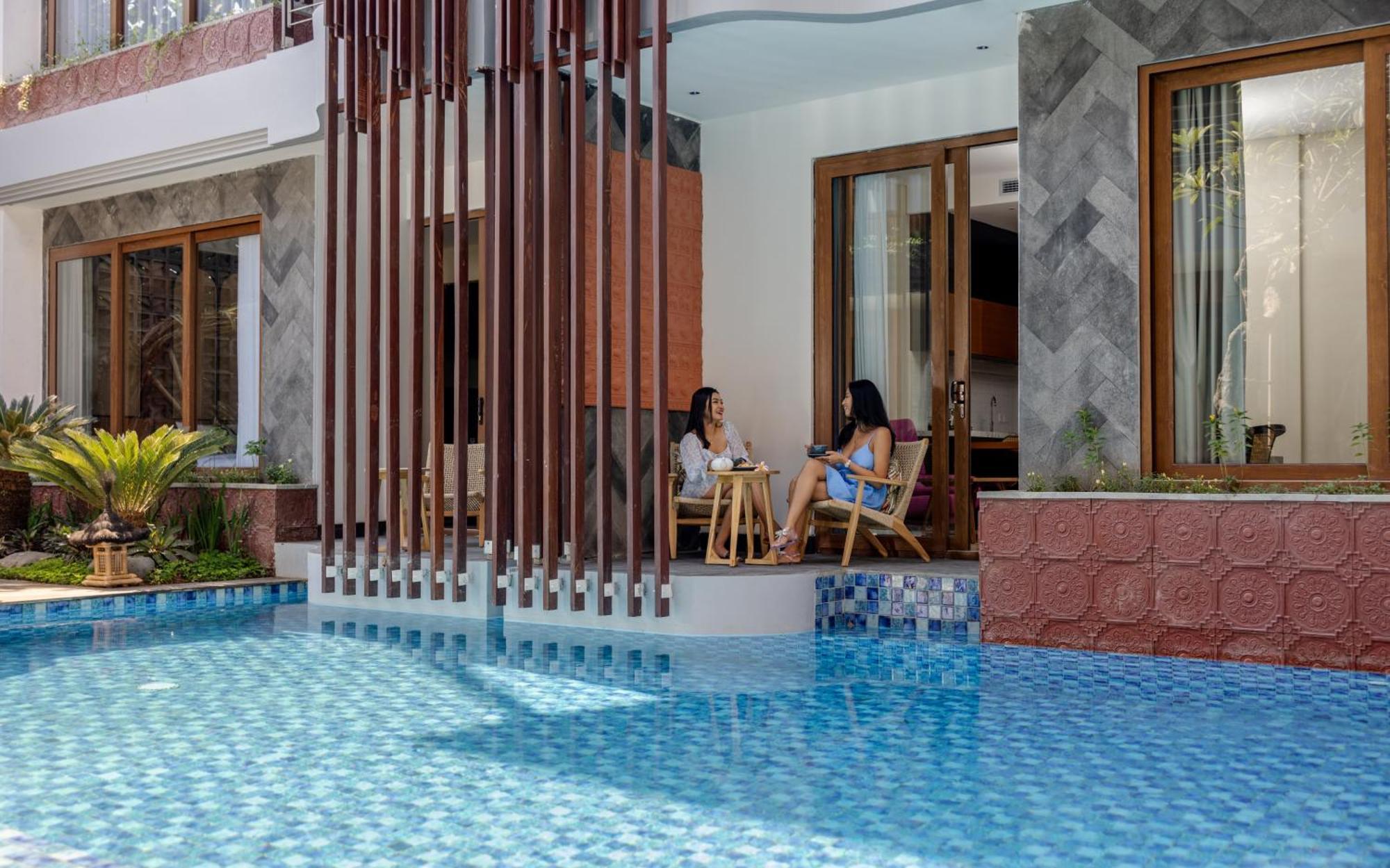 Mokko Batubelig Canggu (Bali)