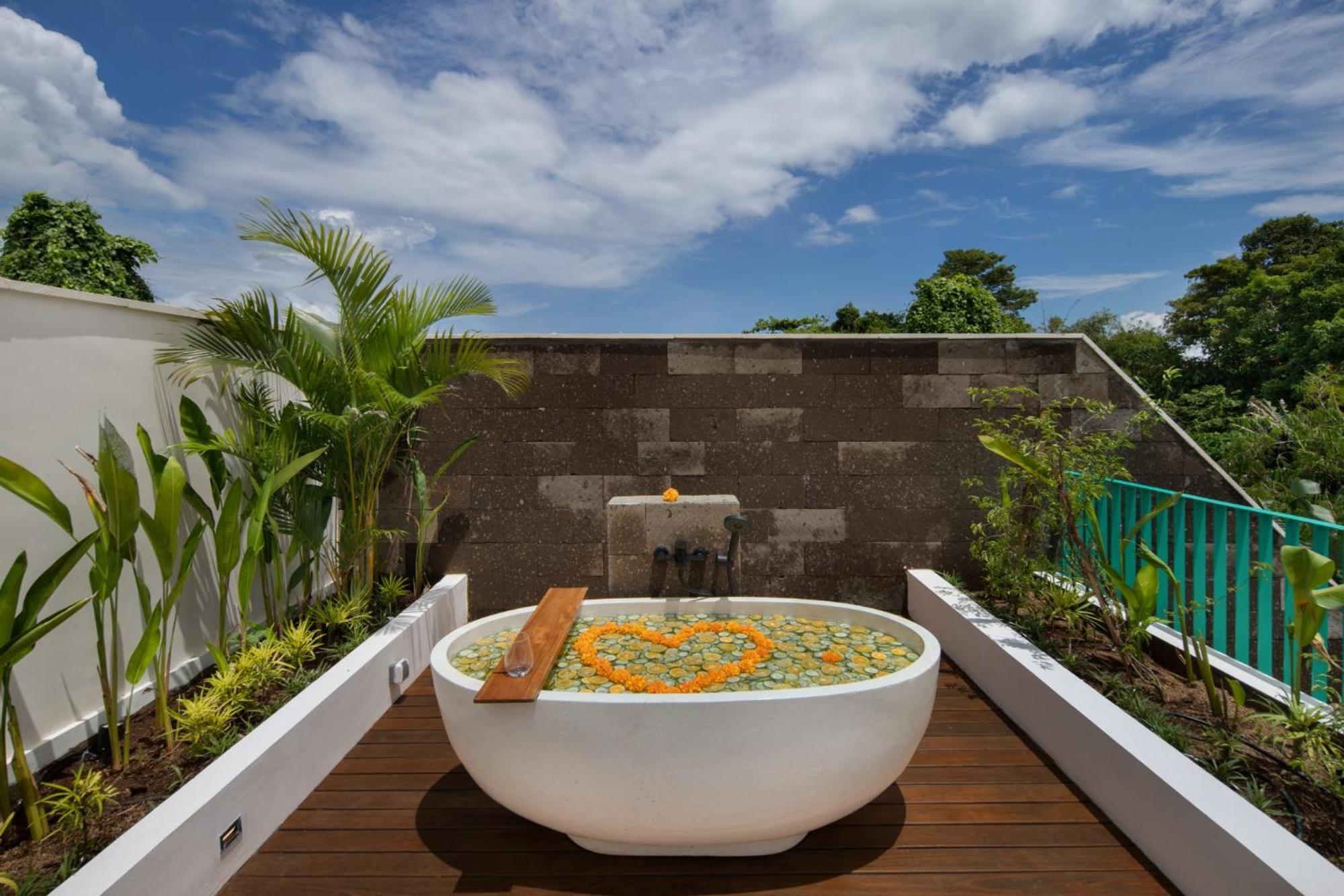 Villa Ayona By Ini Vie Hospitality
