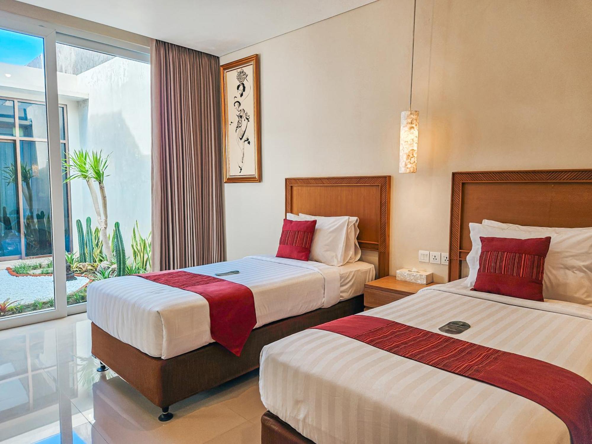 Svarna Hotel Seminyak (Bali)