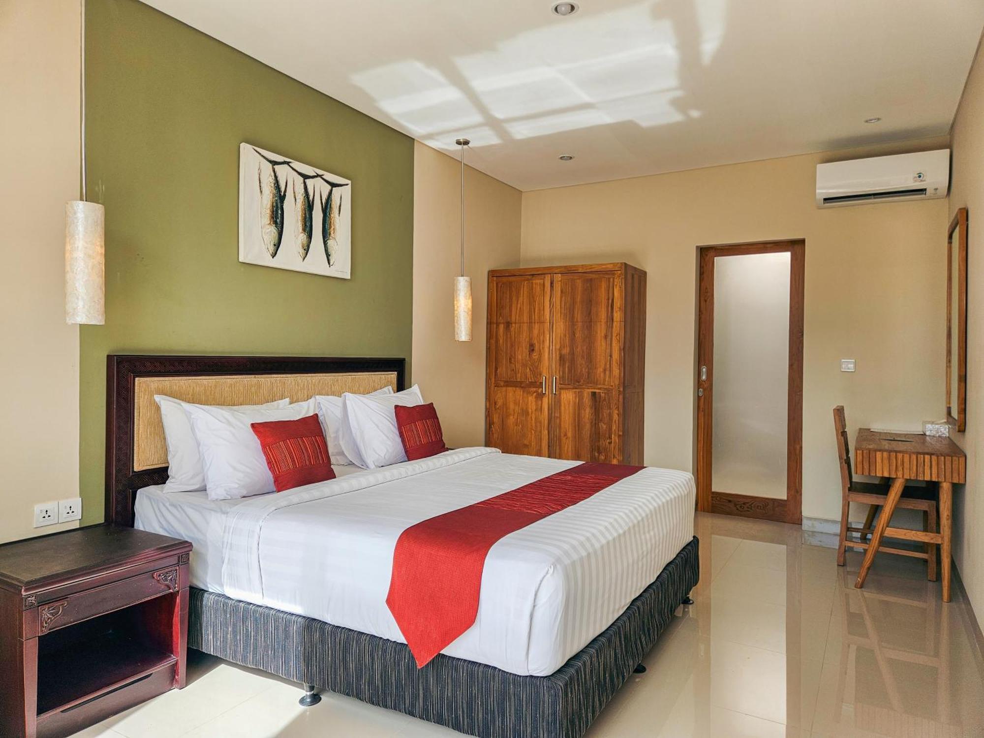 Svarna Seminyak (Bali)