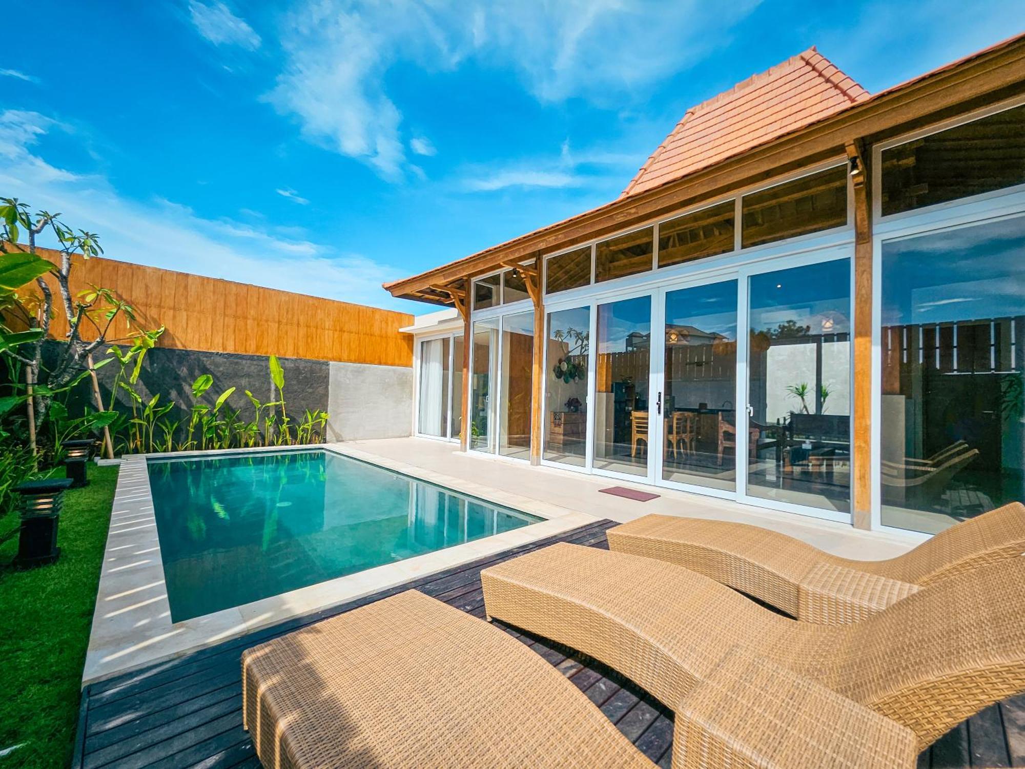 Hotel Svarna 3*