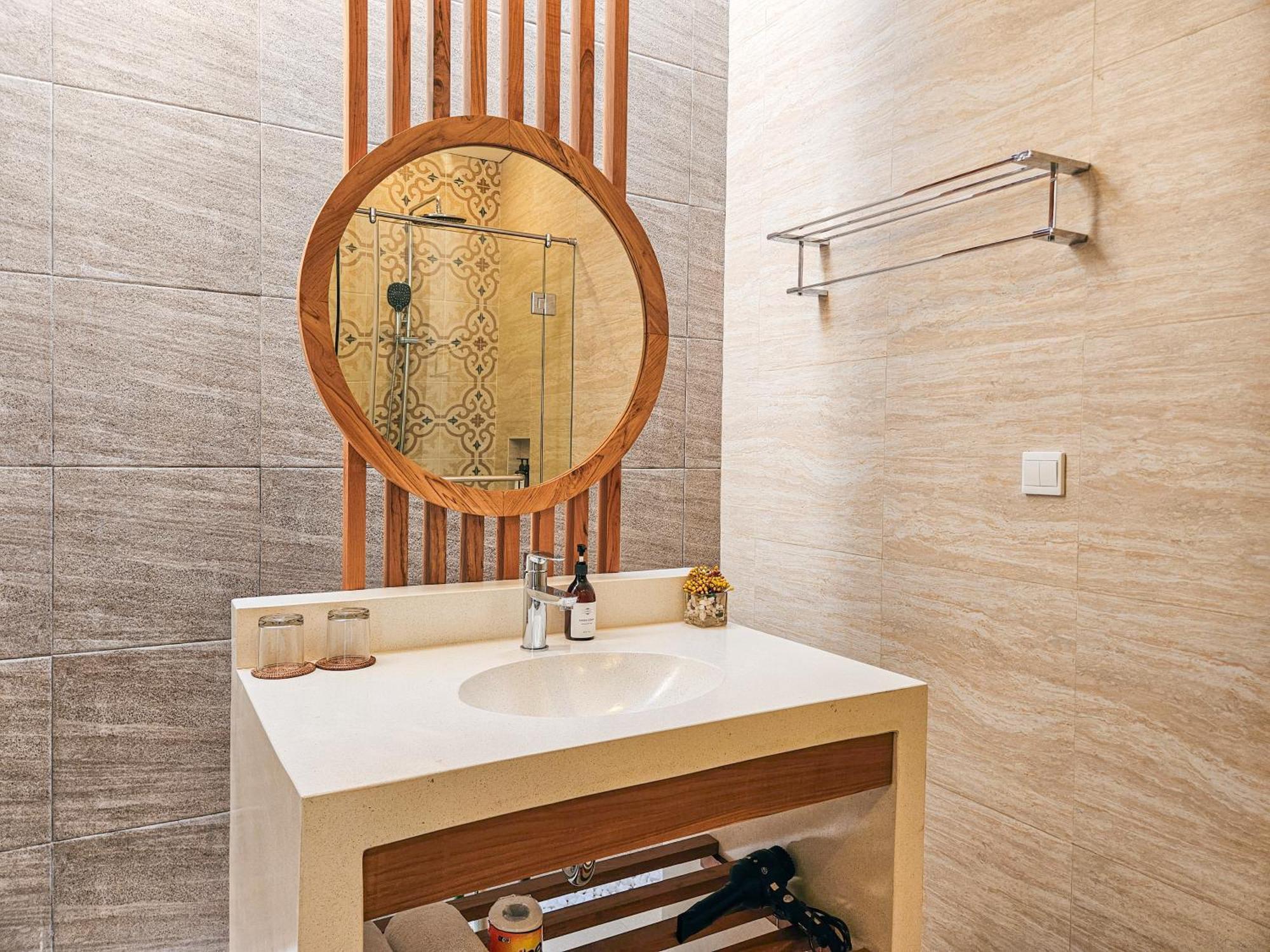 Hotel Svarna 3*