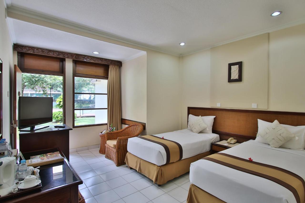 Hotel The Jayakarta Bali Beach 4*
