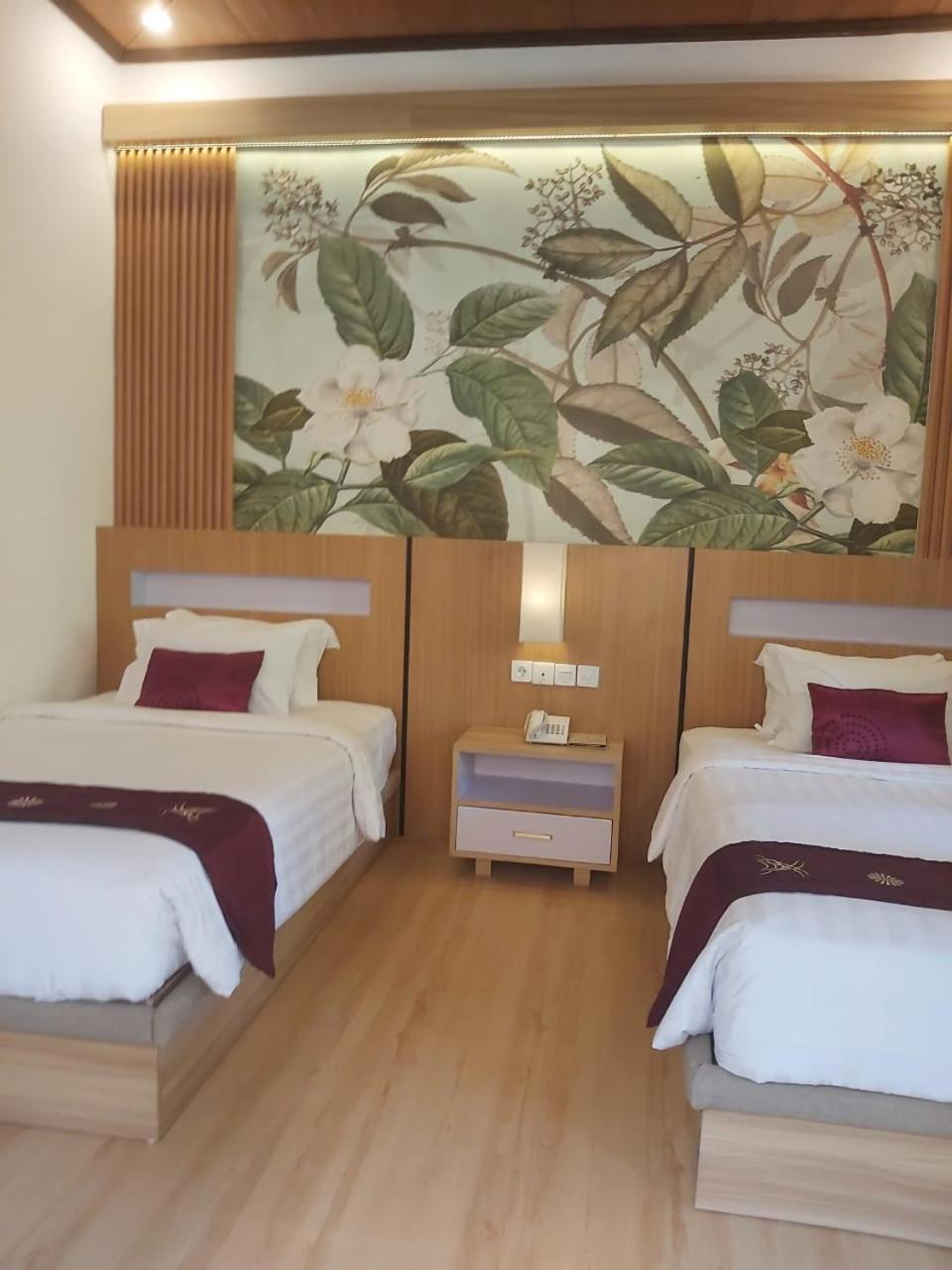 Nick's Hotel