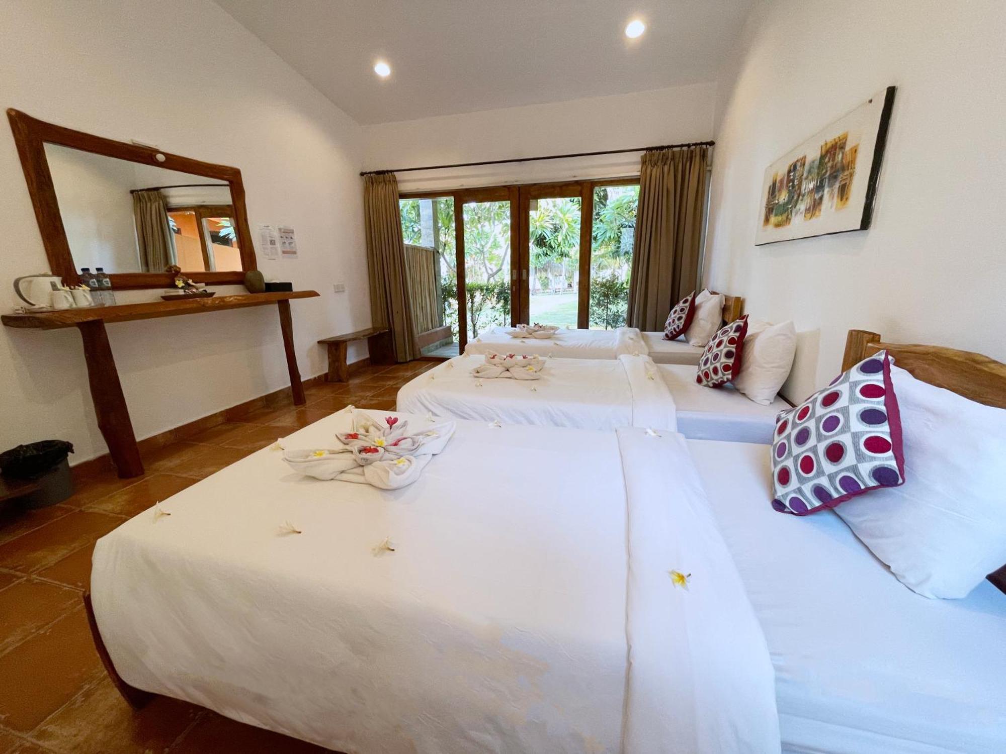 Pebble & Fins Bali Dive Resort 3*