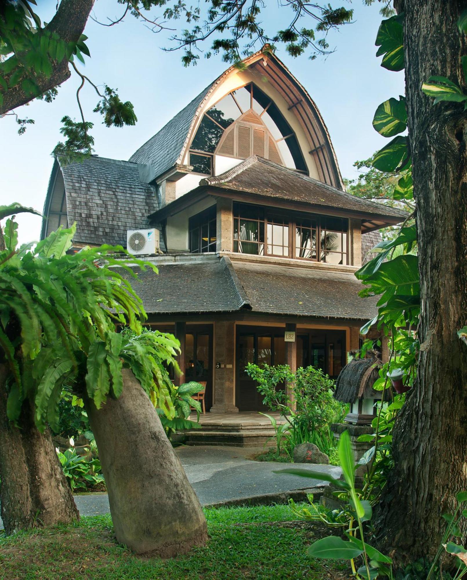 Vila Lumbung Resort
