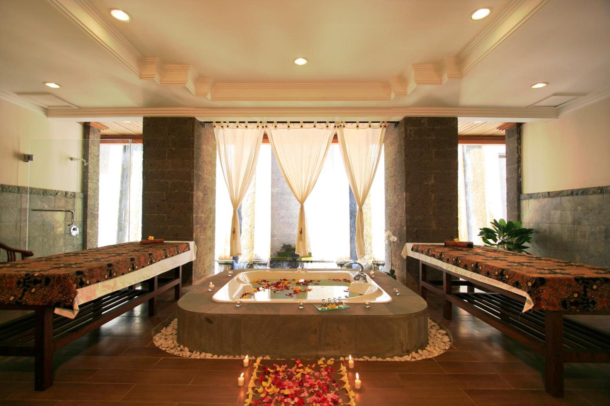 Pelangi Bali & Spa Hotel