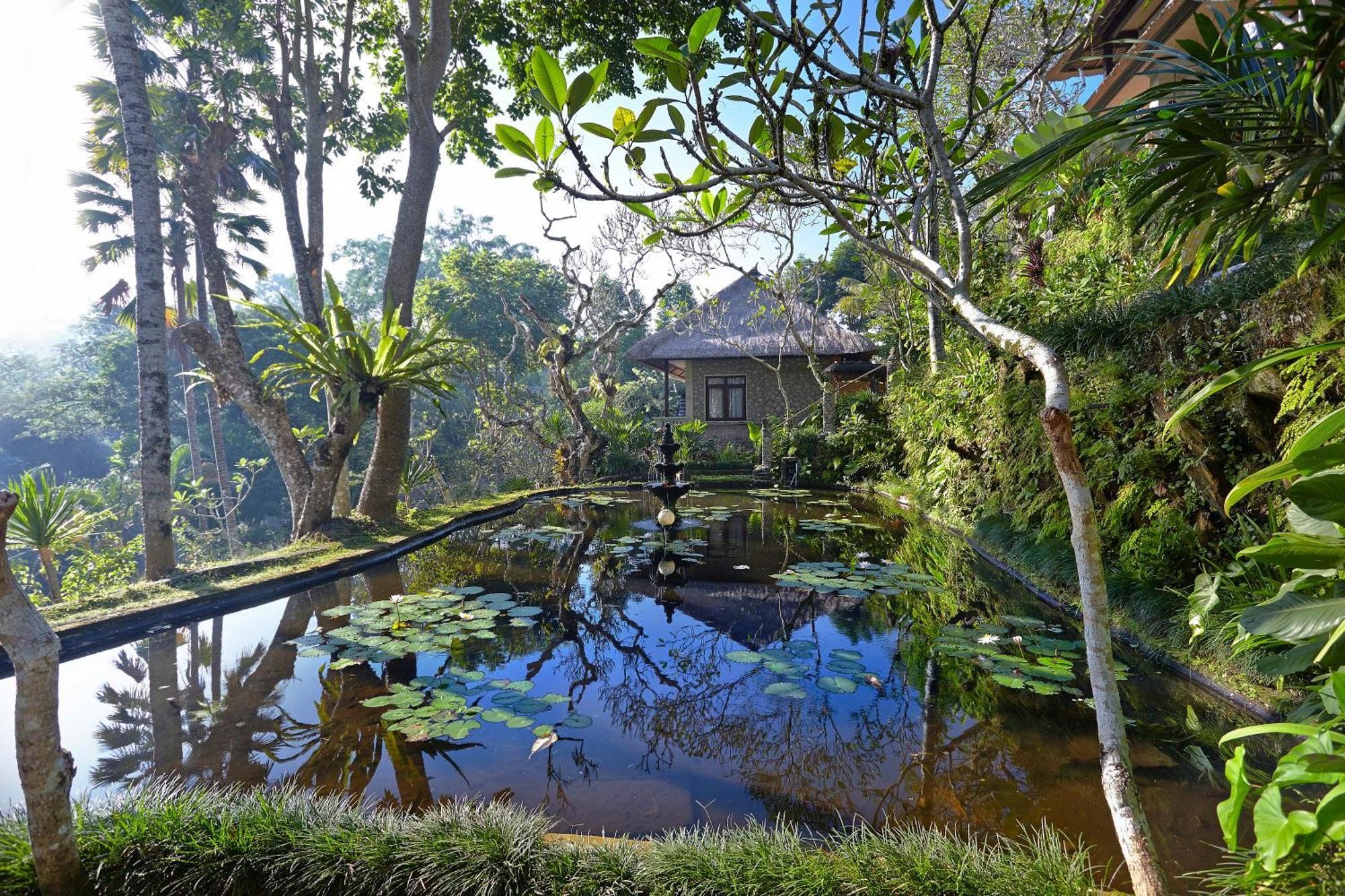 Resort Tjampuhan 4*