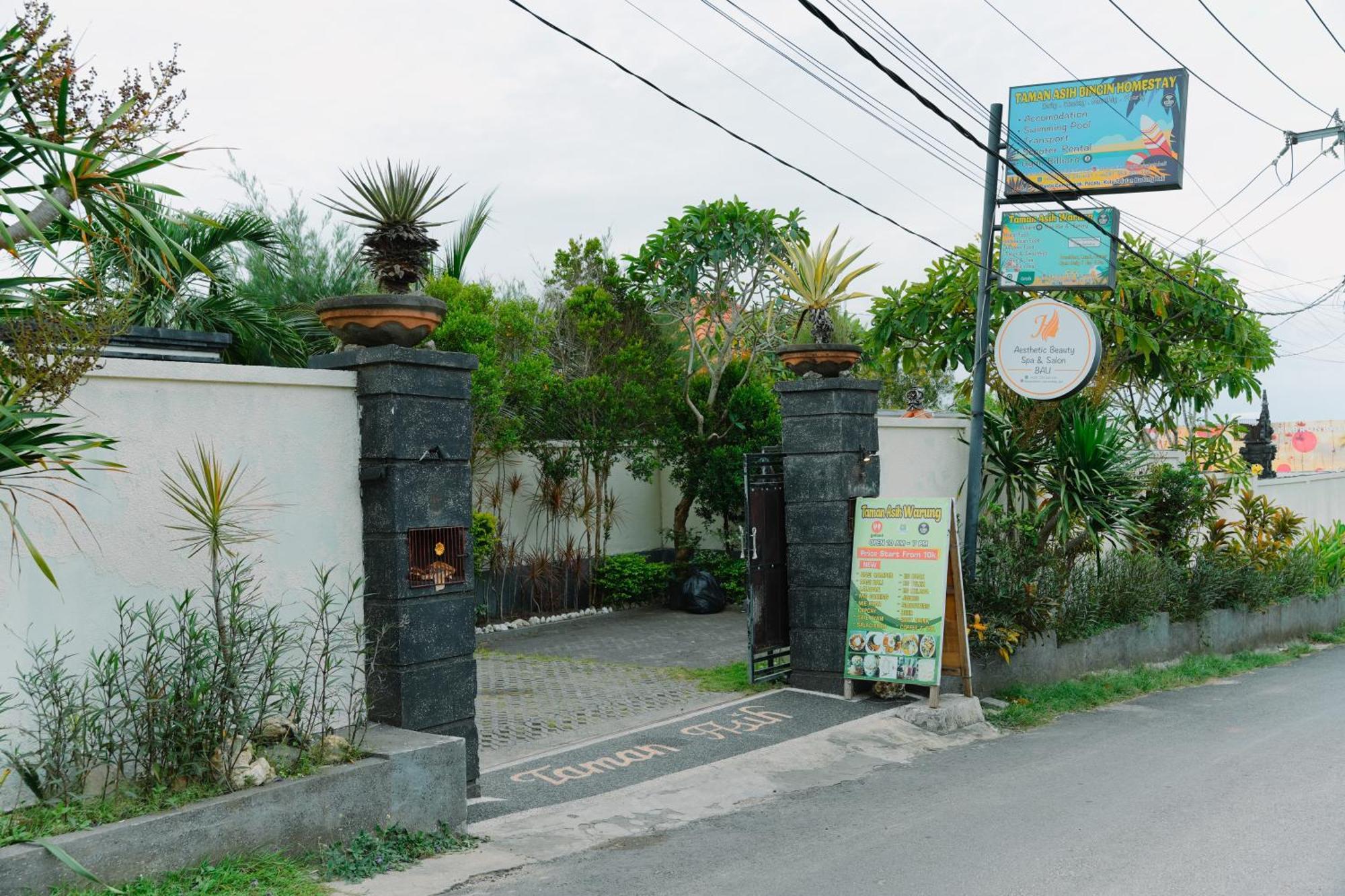 Taman Asih Bingin Uluwatu (Bali)