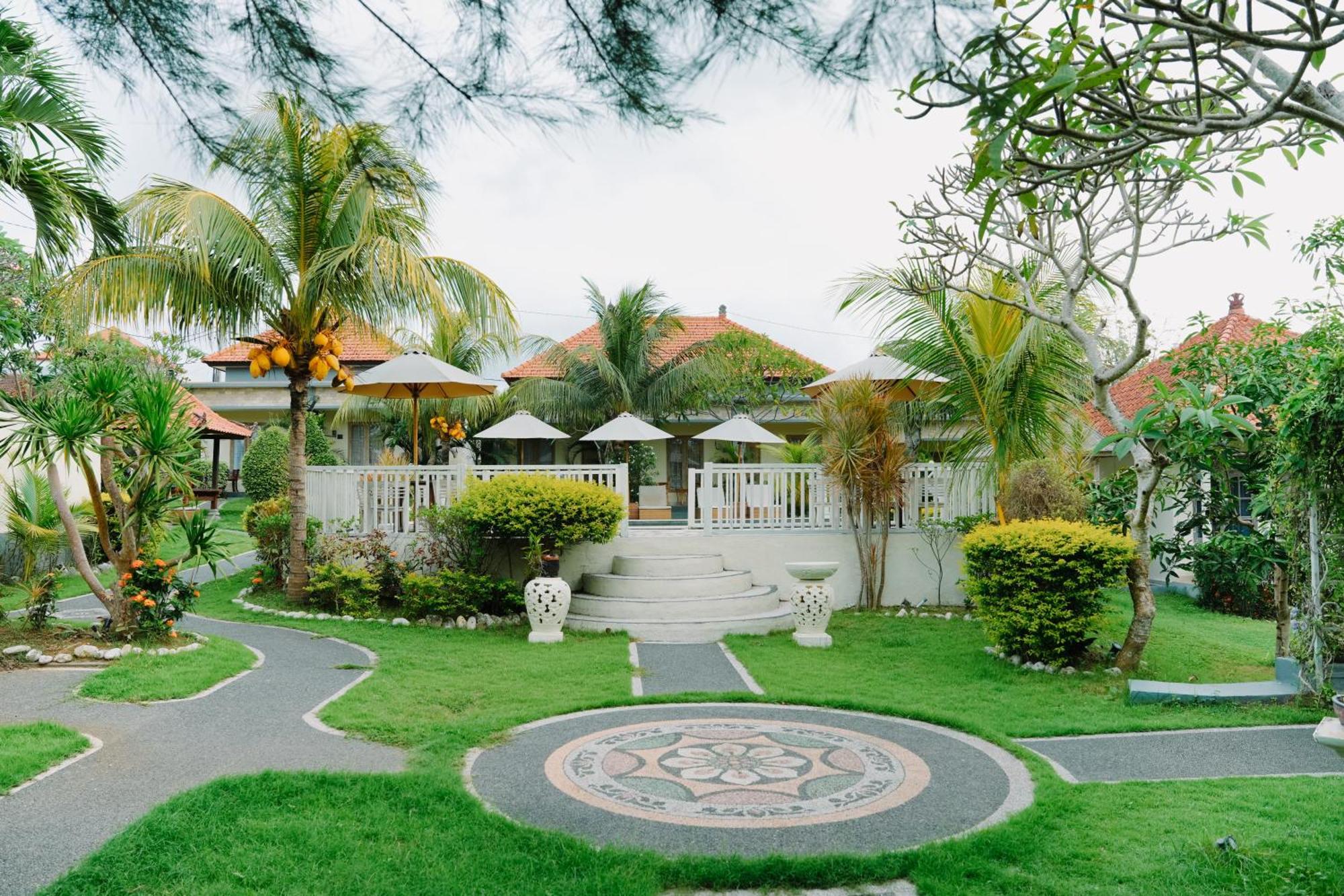 Homestay Taman Asih Bingin *