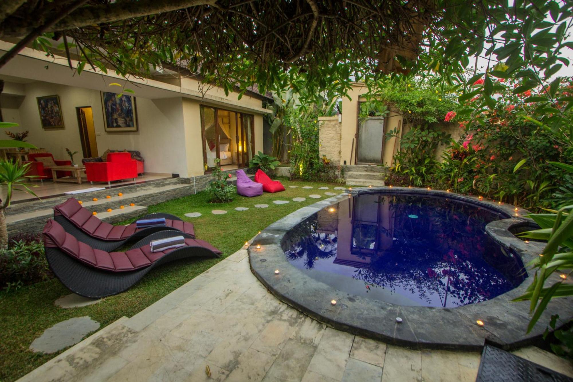 Ratna Ubud (Bali)
