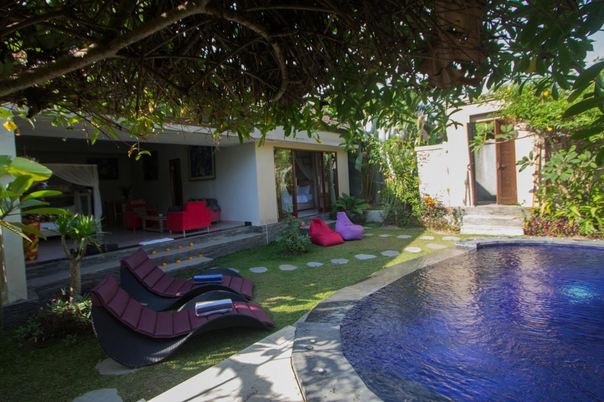 Villa Ratna