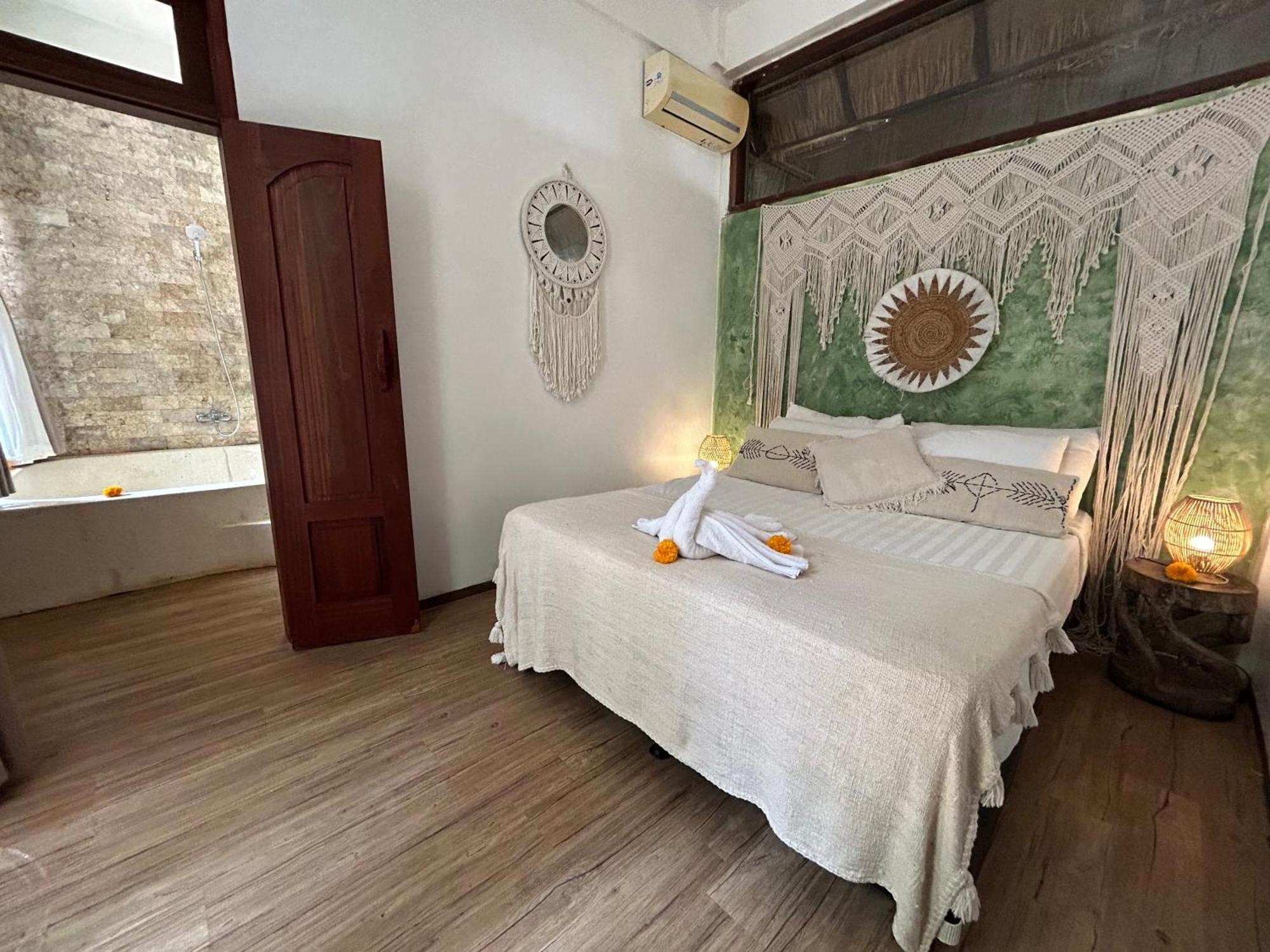 Sannyas Boutique Uluwatu (Bali)