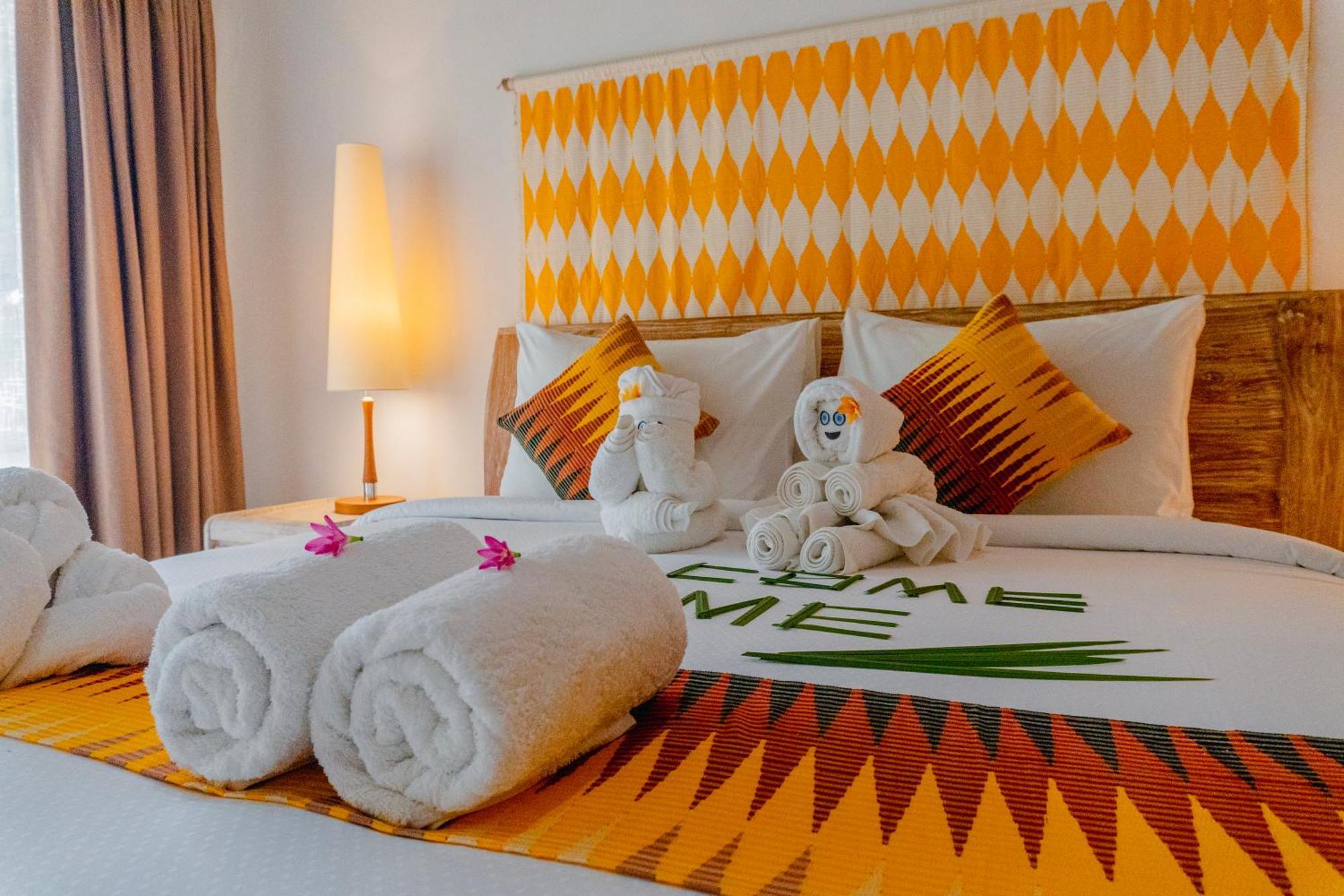 Resor Caspla By Loccal Collection Batununggul