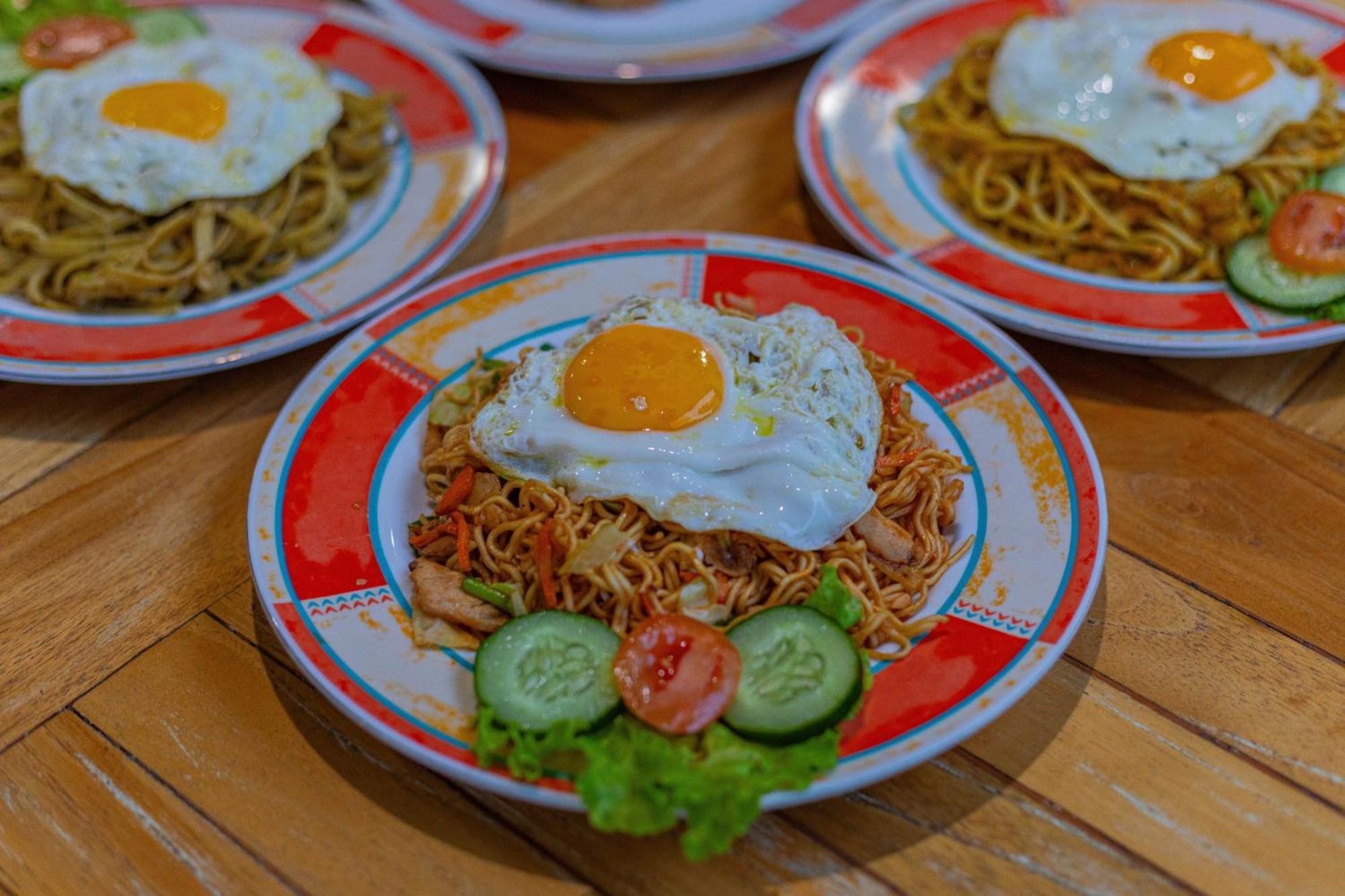 Ume Sari Nusa Batumadeg