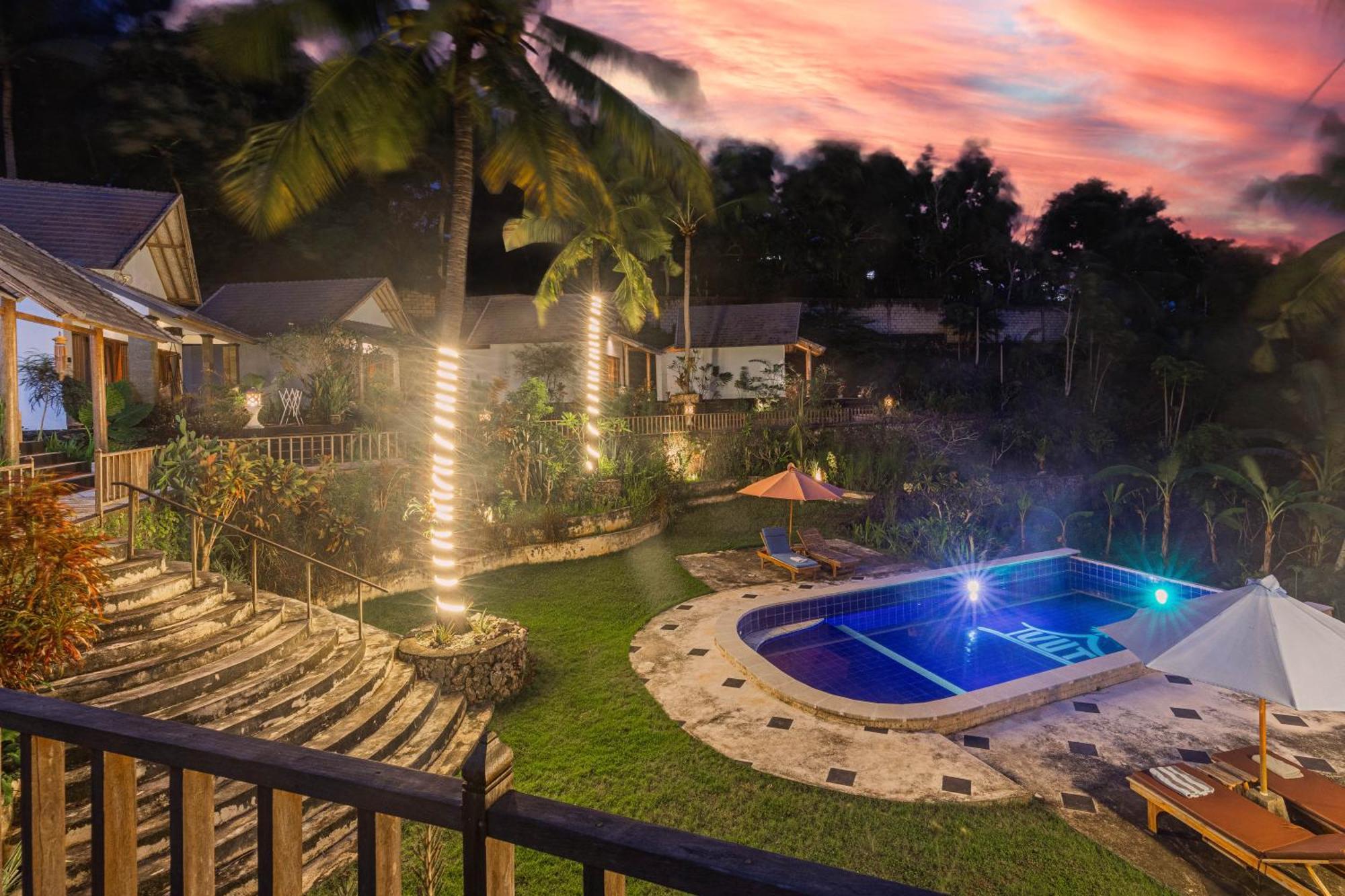 Resort Ume Sari Nusa Batumadeg