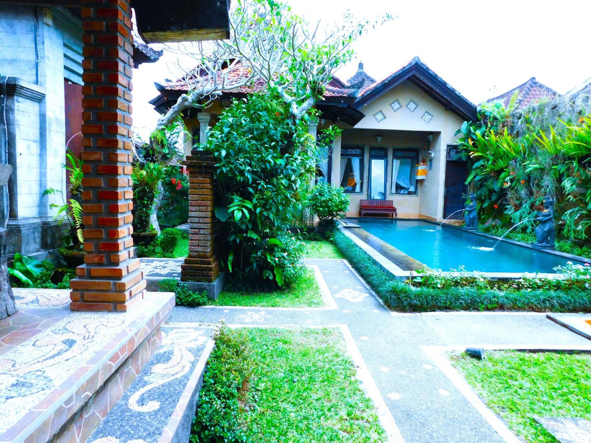 Merta House Jasan Village *