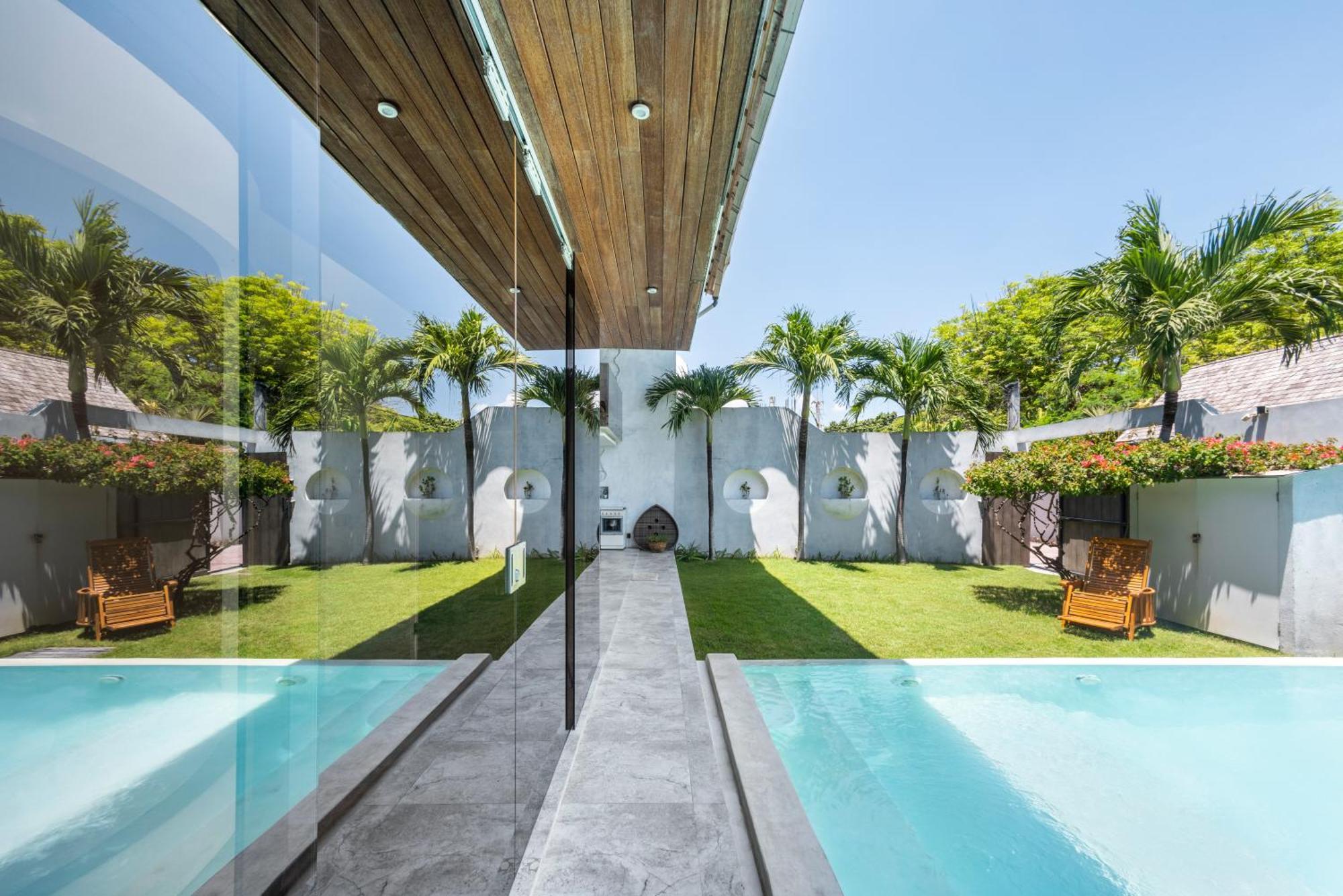 Dea * Nusa Dua (Bali)
