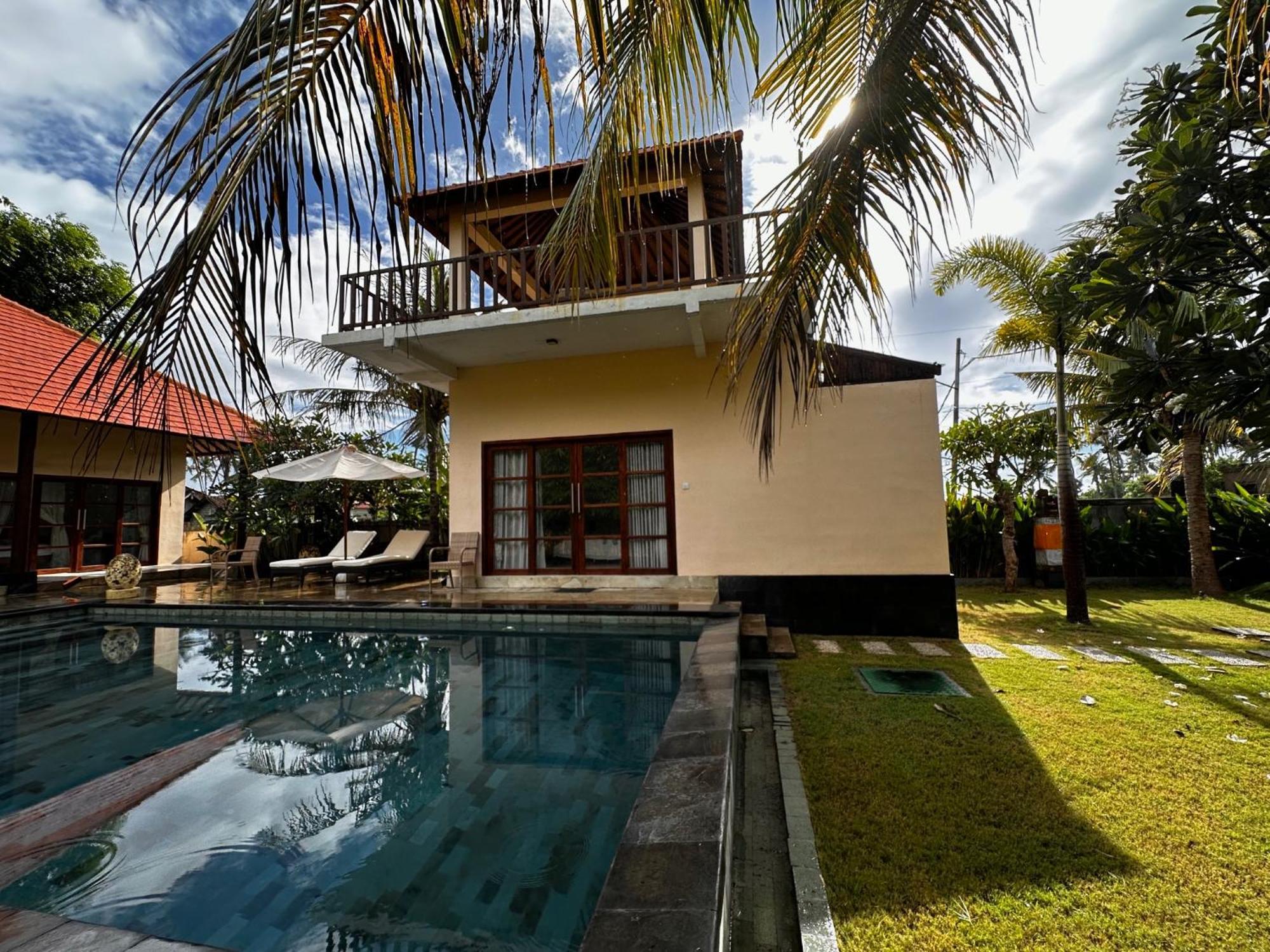 Light - Bali Villa