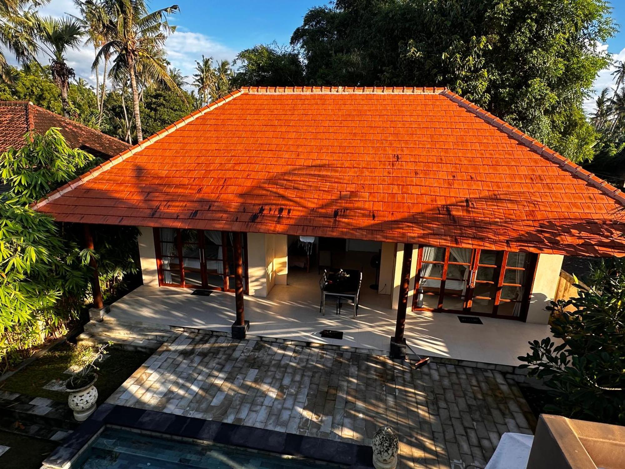 Light - Bali Villa *